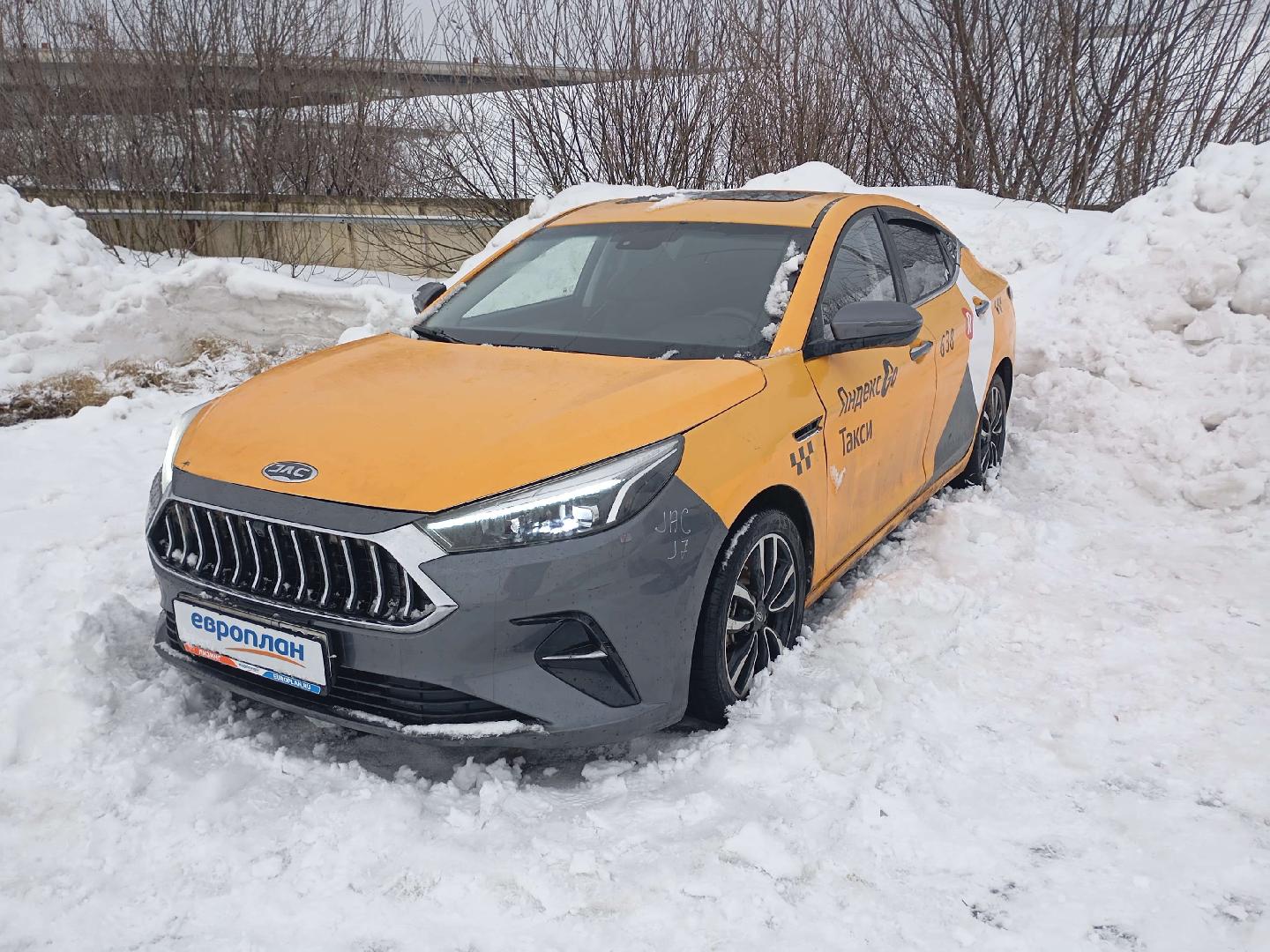 JAC J7 — Б/У, 2023 г. (Московская область, 144009 км)