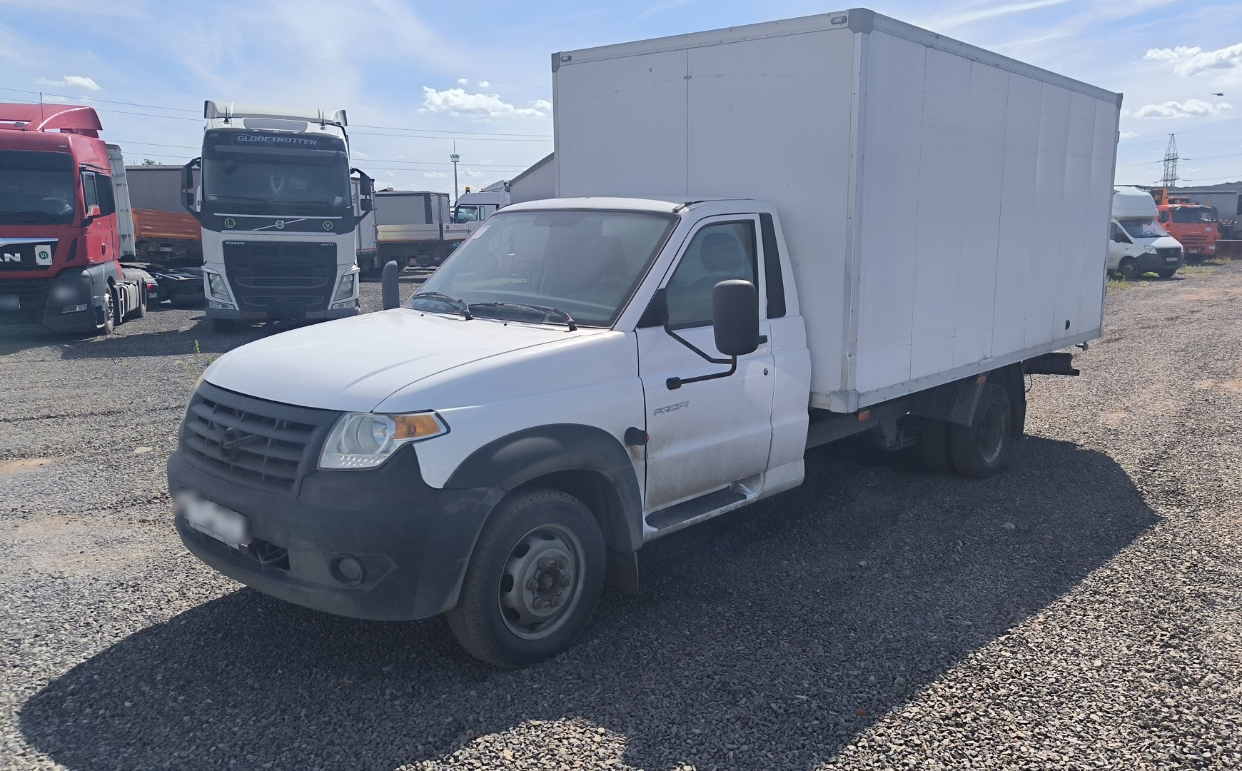 UAZ Profi Промтоварный фургон — Б/У, 2024 г.