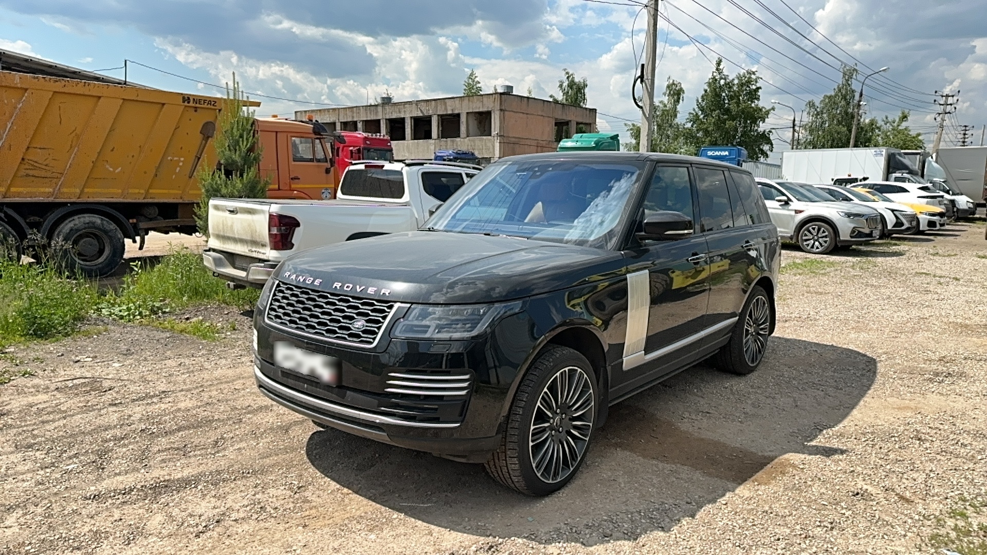 LAND ROVER V8 5.0 S/C Autobiography — Б/У, 2021 г.