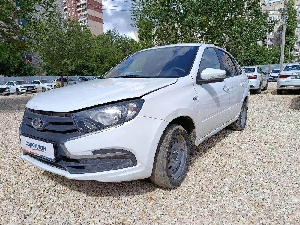 Lada Granta лифтбек — Б/У, 2023 г. (Волгоград, 103381 км)