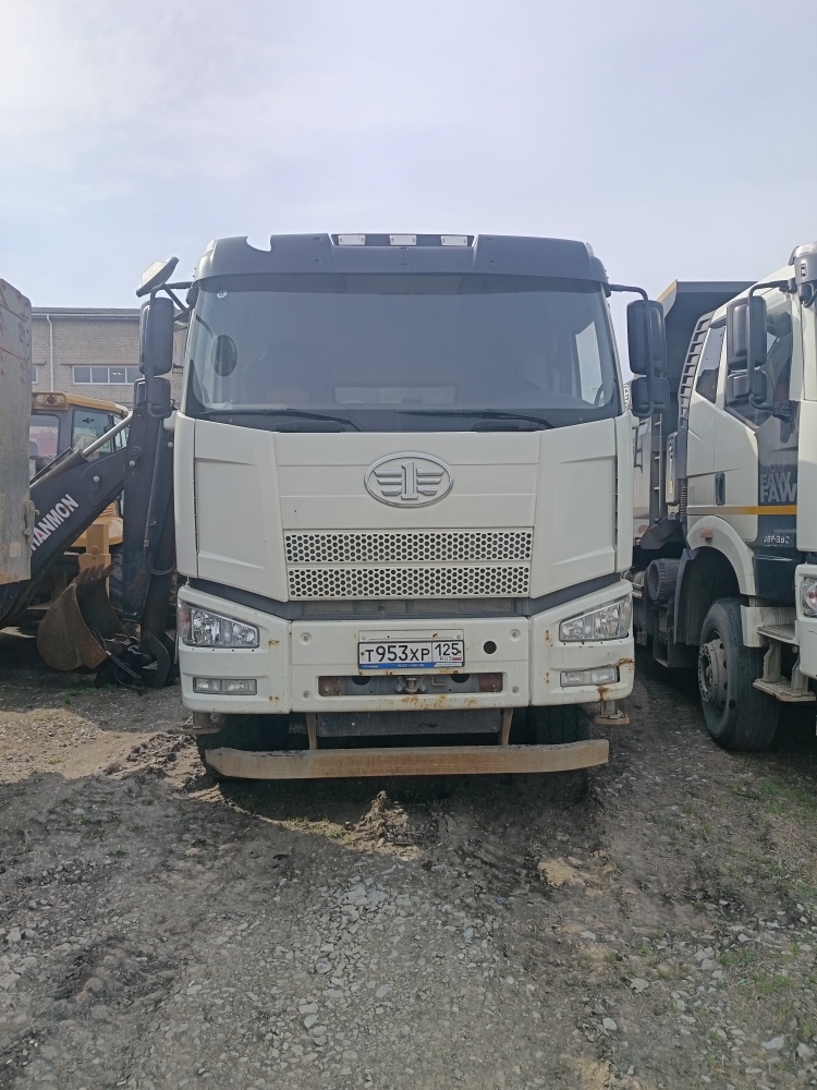 FAW J6 6x4 Самосвал CA3250P66K24T1E5 — Б/У, 2022 г.