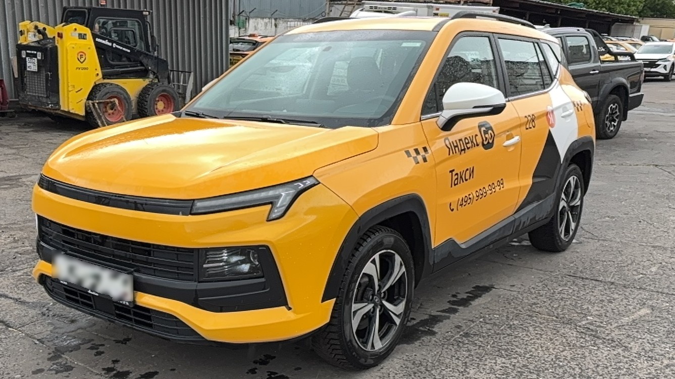 МОСКВИЧ Стандарт 1.5Т CVT — Б/У, 2023 г.