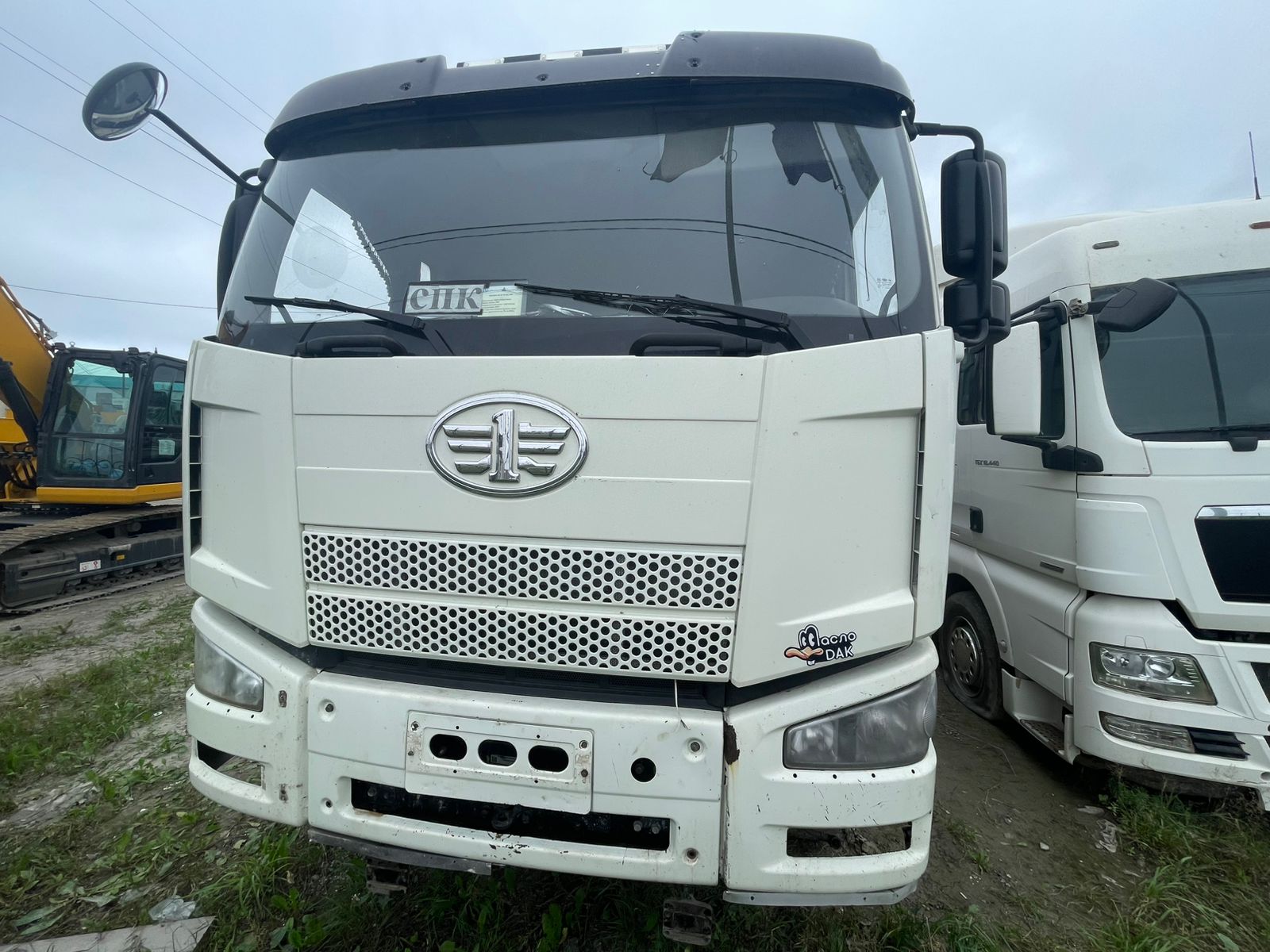 FAW J6 8x4 Самосвал СА3310Р66K24T4E5 — Б/У, 2023 г.