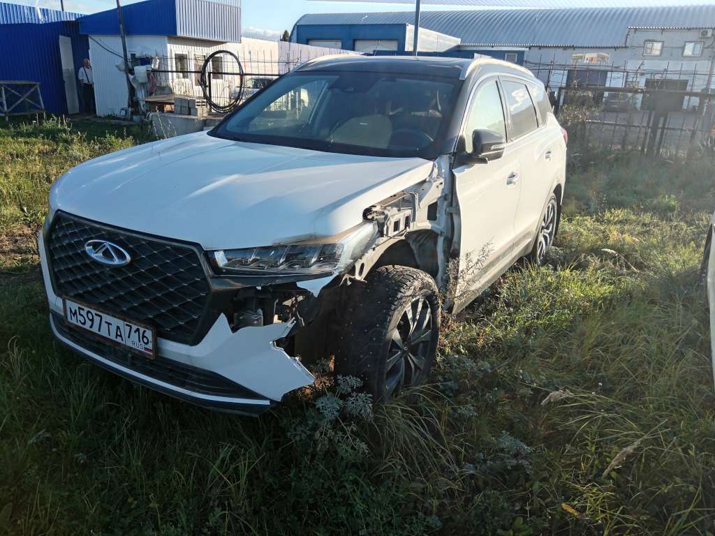 CHERY Ultimate 1.5T 147 CVT — Б/У, 2023 г.