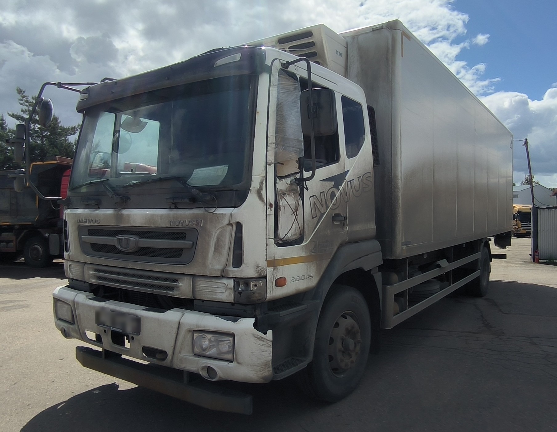 DAEWOO NOVUS 4x2 Рефрижератор — Б/У, 2023 г.