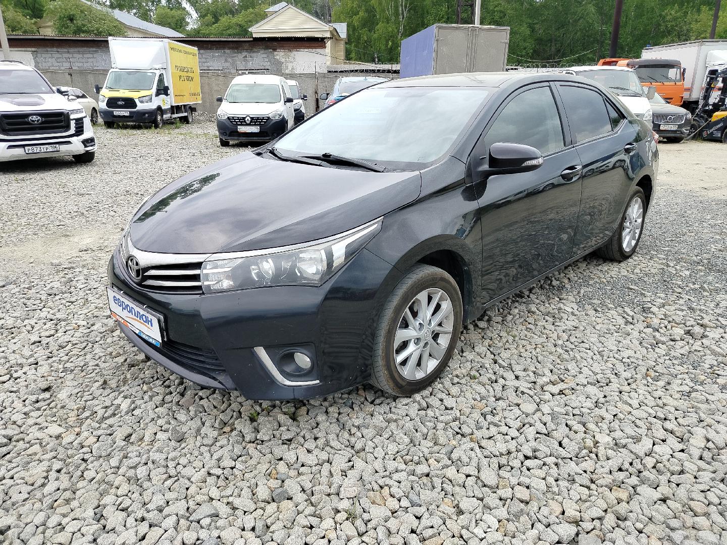 Toyota Corolla — Б/У, 2015 г. (Екатеринбург, 165783 км)