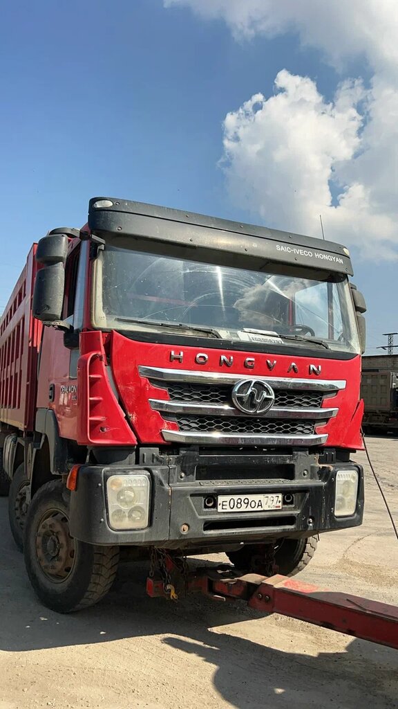 HONGYAN 908 8x4 Самосвал CQ3406HV39 — Б/У, 2021 г.