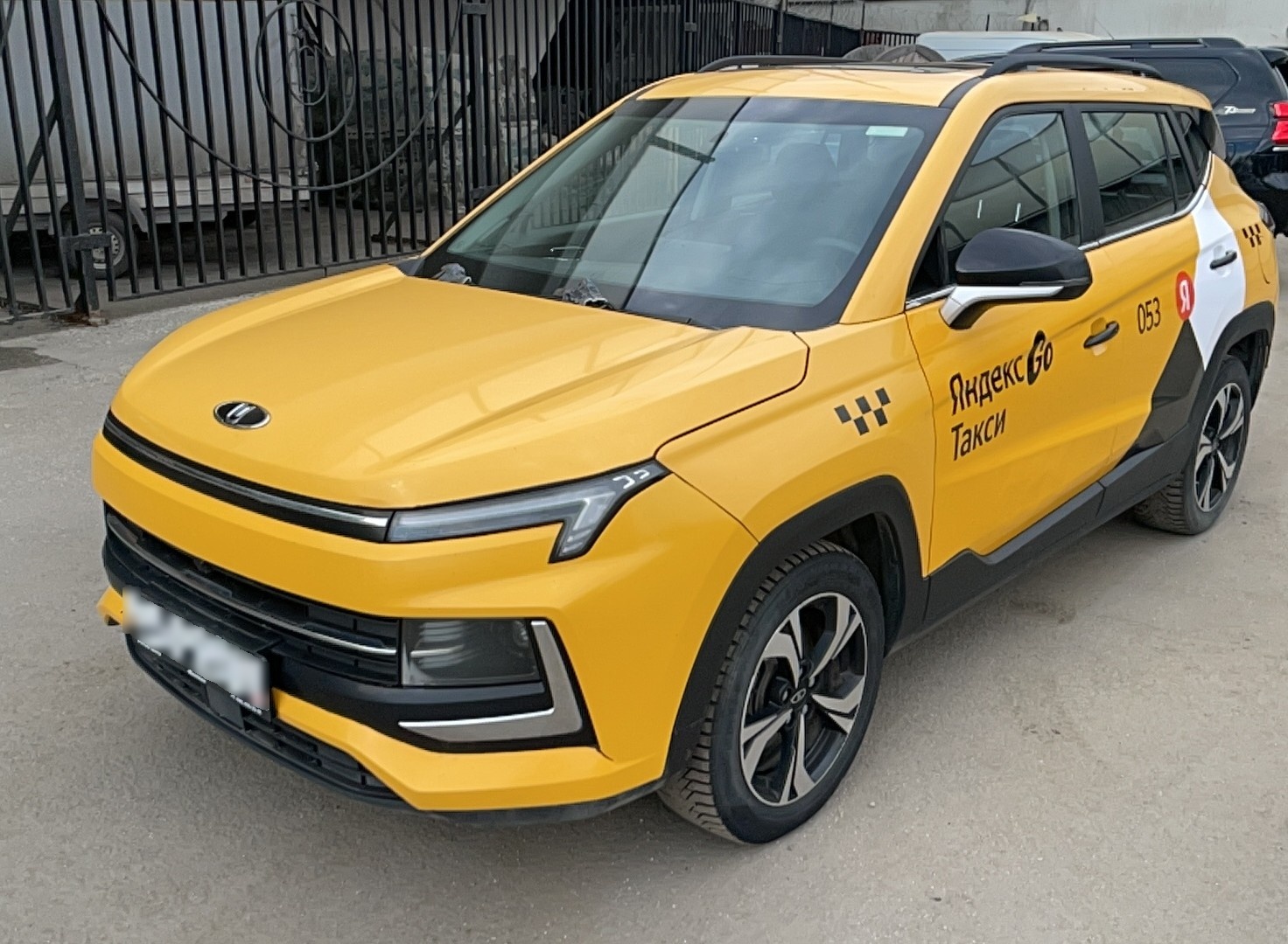 МОСКВИЧ Стандарт 1.5Т CVT — Б/У, 2023 г.