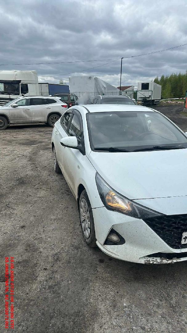 Hyundai Solaris — Б/У, 2020 г. (Новосибирск, 263383 км)