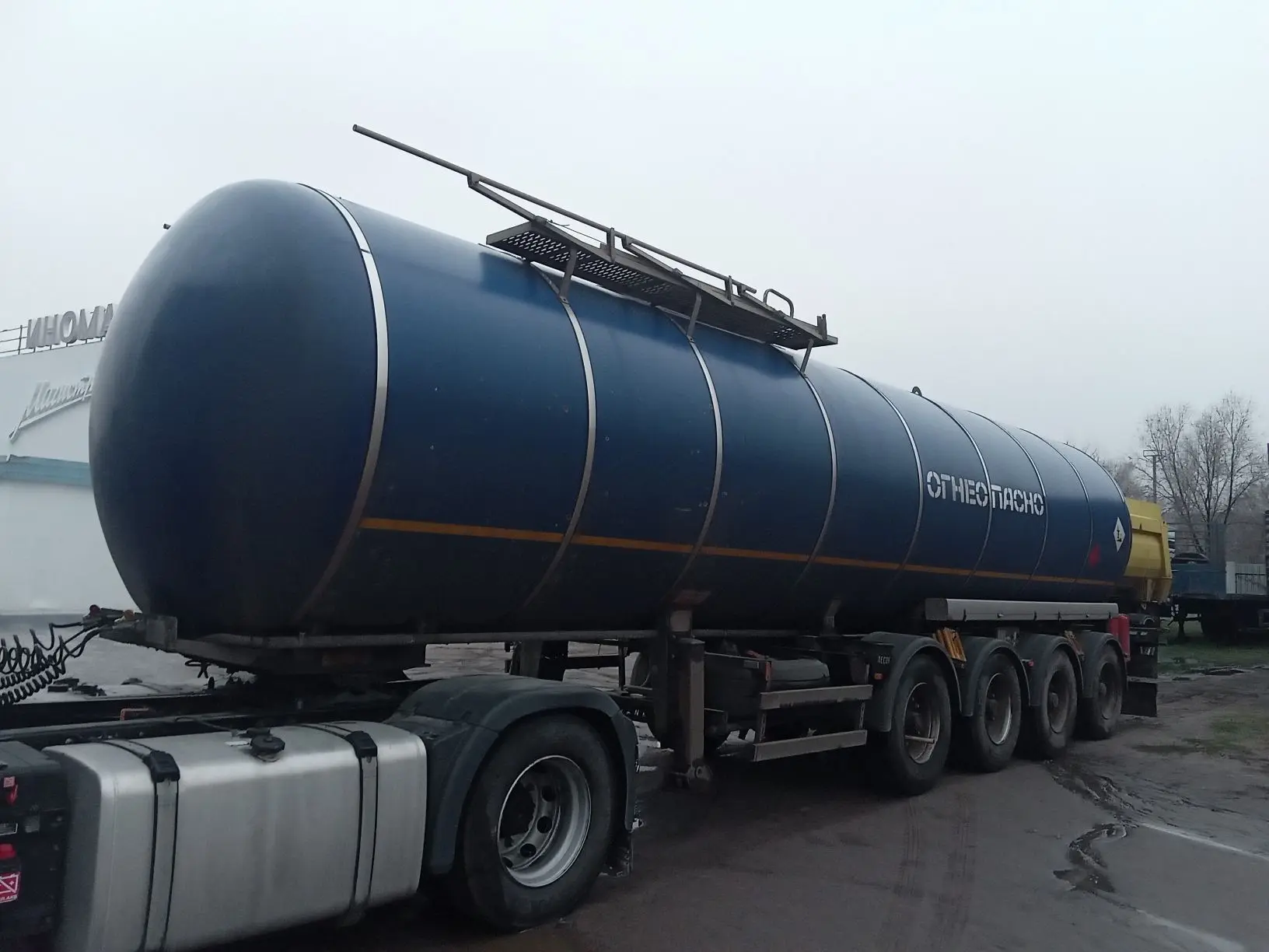 FOXTANK 877721 Полуприцеп цистерна — Б/У, 2022 г.