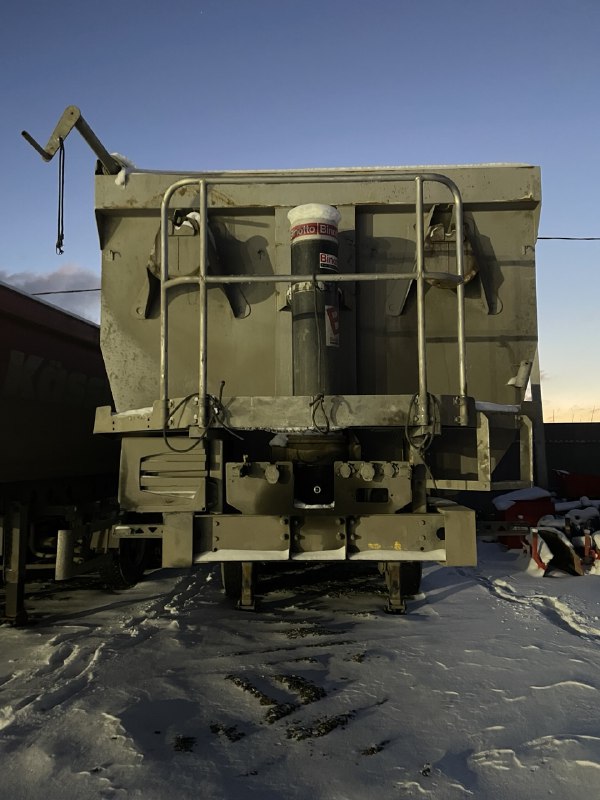 Grunwald 9453 Полуприцеп самосвальный 9453-0000010-50 — Б/У, 2022 г.