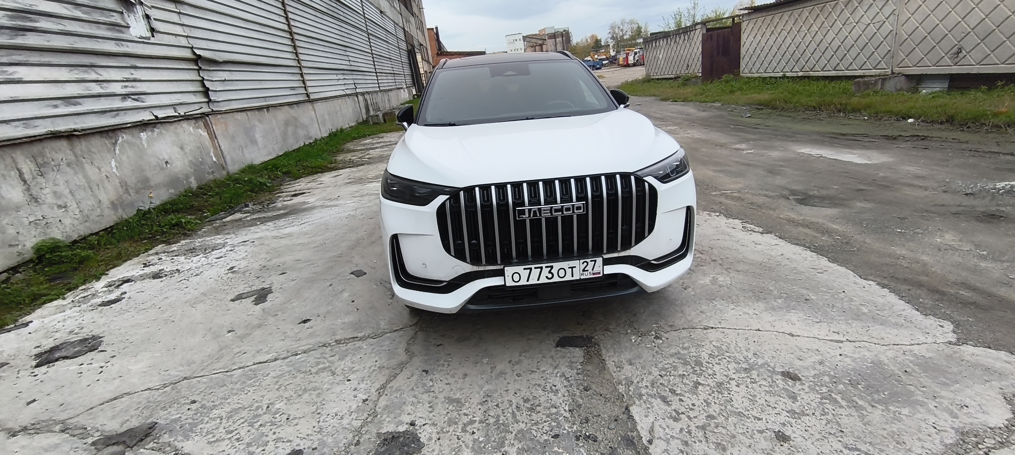 Jaecoo J8 2.0T DCT AWD Supreme — Б/У, 2024 г.