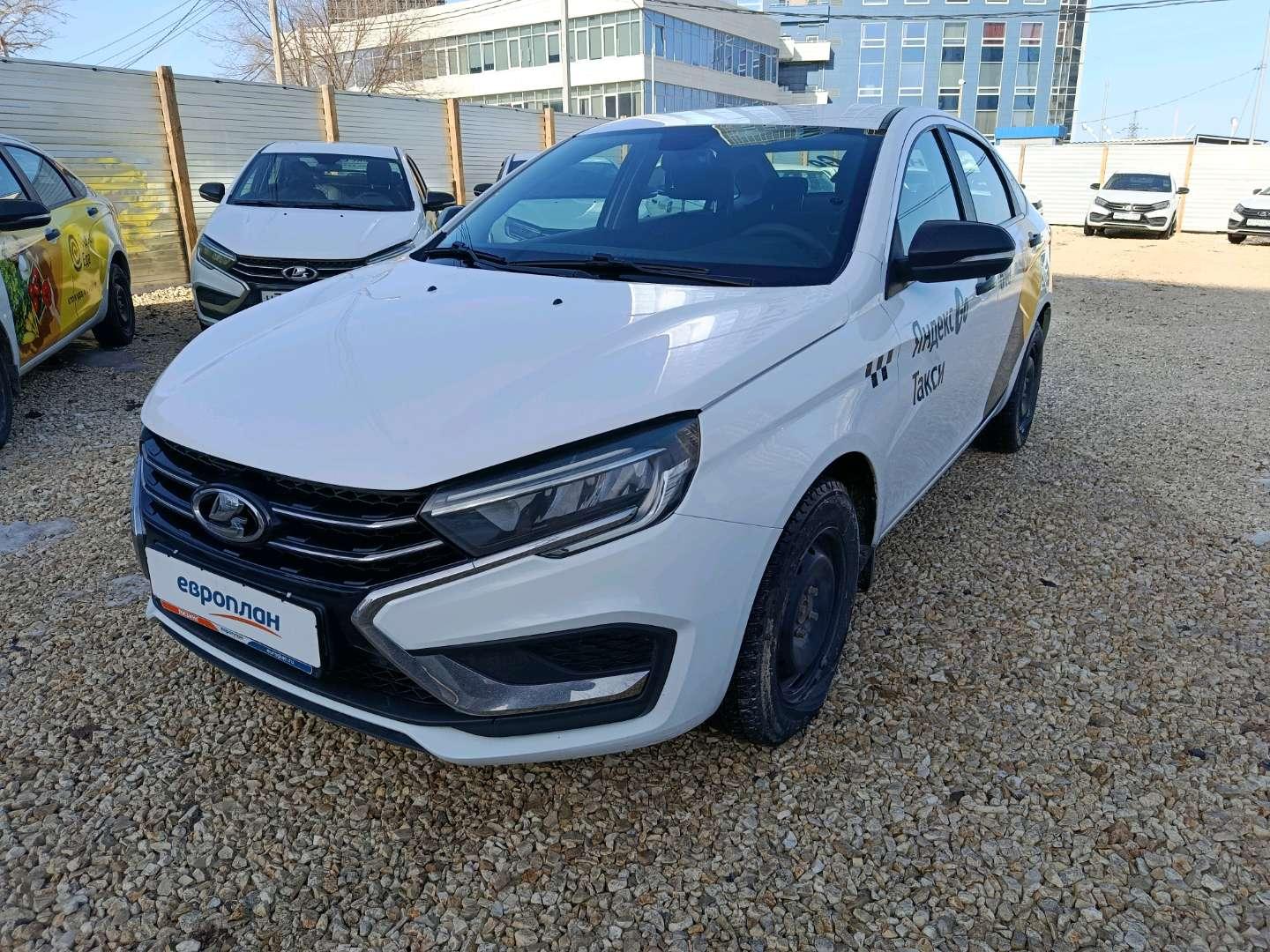 Lada Vesta седан — Б/У, 2023 г. (Волгоград, 166154 км)