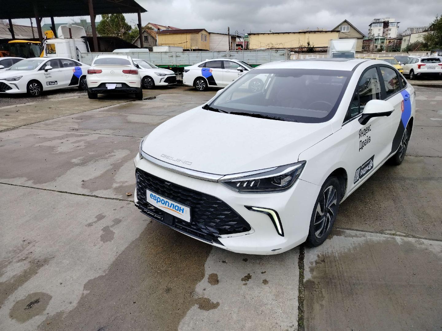 BAIC Ю5 Плюс (U5 Plus) — Б/У, 2023 г. (Краснодар, 111856 км)