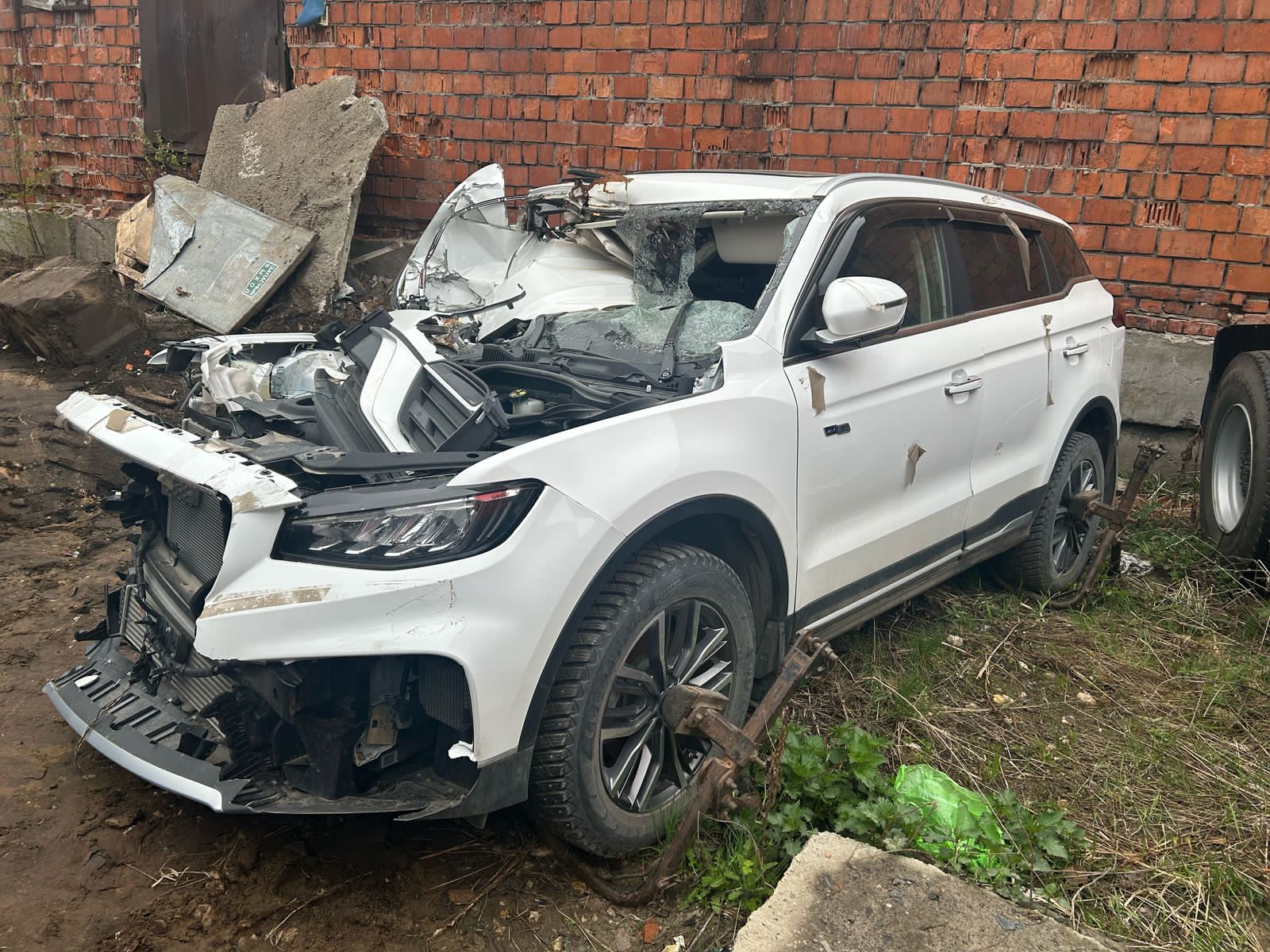 GEELY Flagship+ 1.5T DCT7 4WD — Б/У, 2023 г.