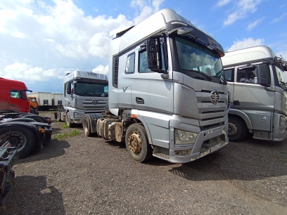 FAW J7 4x2 Седельный тягач CA4180P77K25E5 — Б/У, 2023 г.
