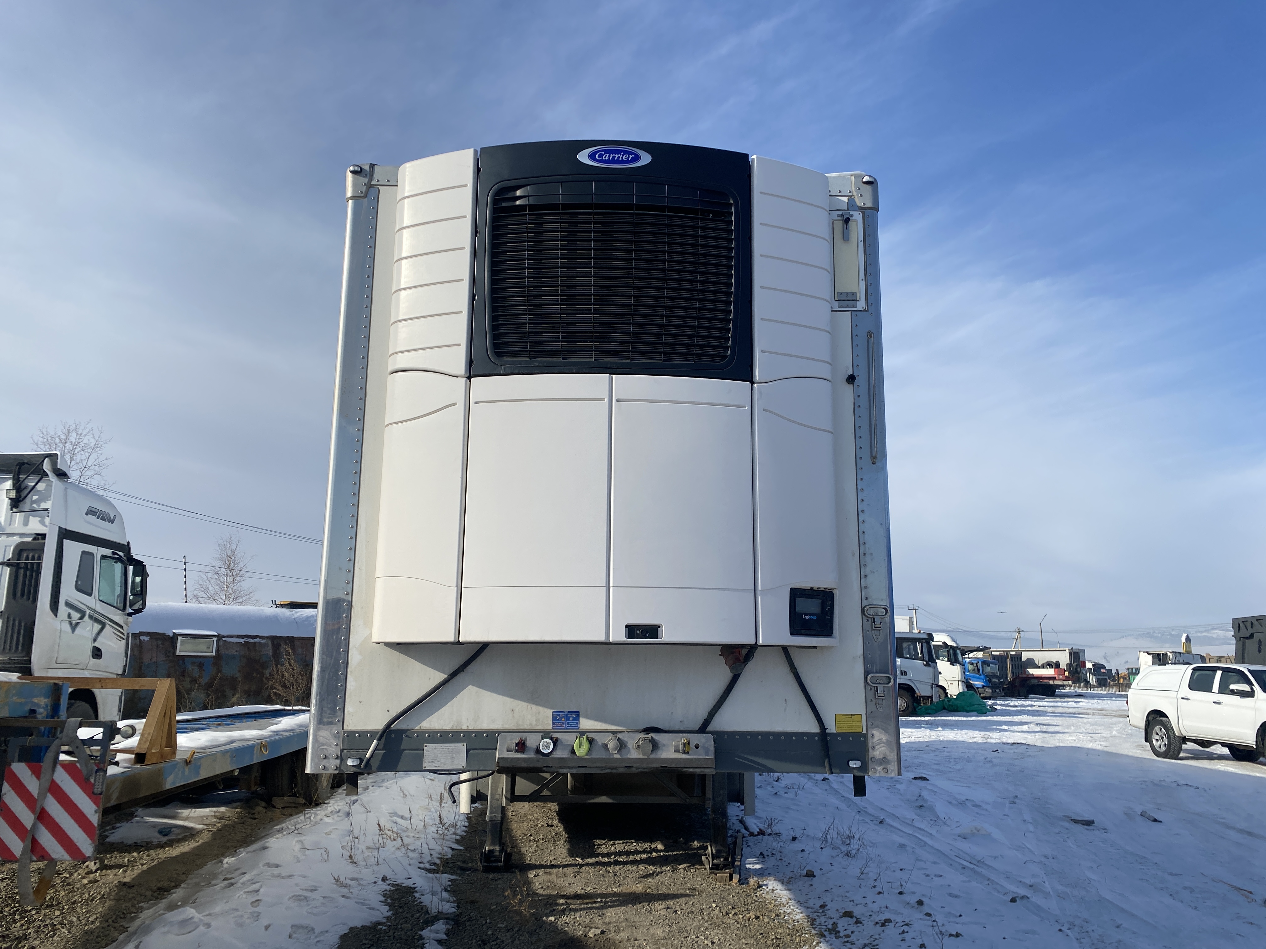 LONG GUA LGC9 Полуприцеп изотермический/рефрижератор LGC9400XLCD — Б/У, 2024 г.