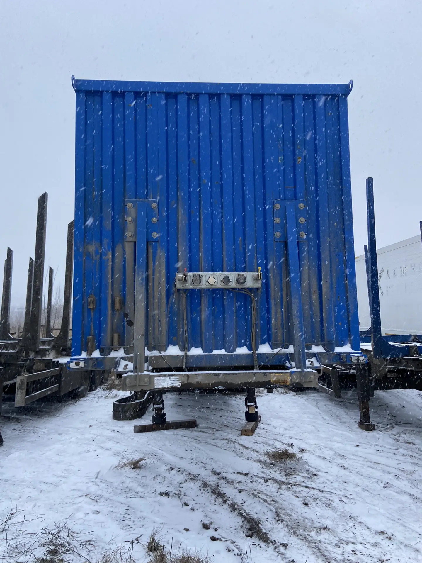 Тонар 9445 Полуприцеп сортиментовоз ТОНАР 9445 — Б/У, 2024 г.