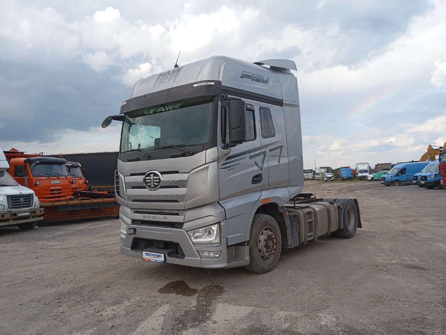 FAW (First Automotive Works) J7 CA4180P77K25E5 — Б/У, 2023 г. (Санкт-Петербург, 368980 км)