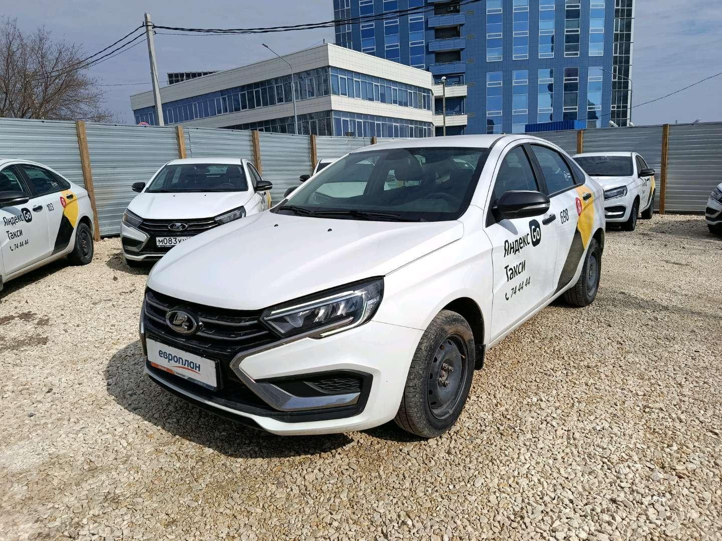 Lada Vesta седан — Б/У, 2023 г. (Волгоград, 148621 км)
