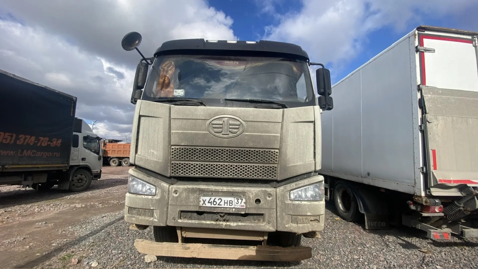 FAW J6 8x4 Самосвал CA3310P66K24T4E5 — Б/У, 2022 г.