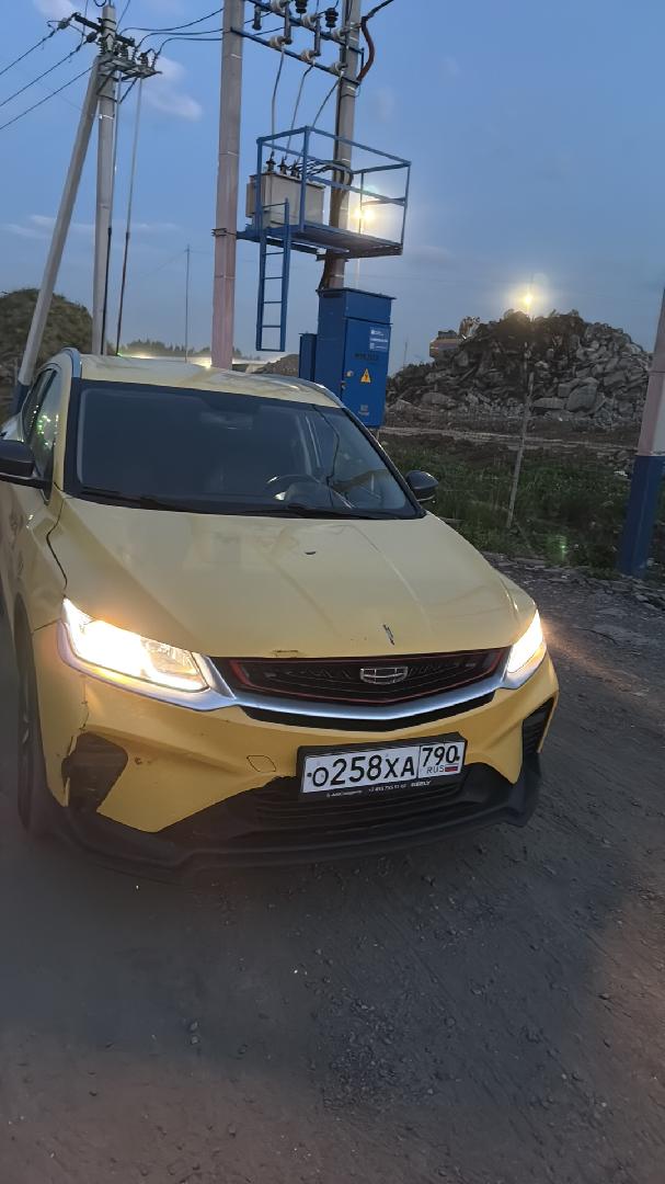 Geely Coolray — Б/У, 2023 г. (Солнечногорск, 244672 км)