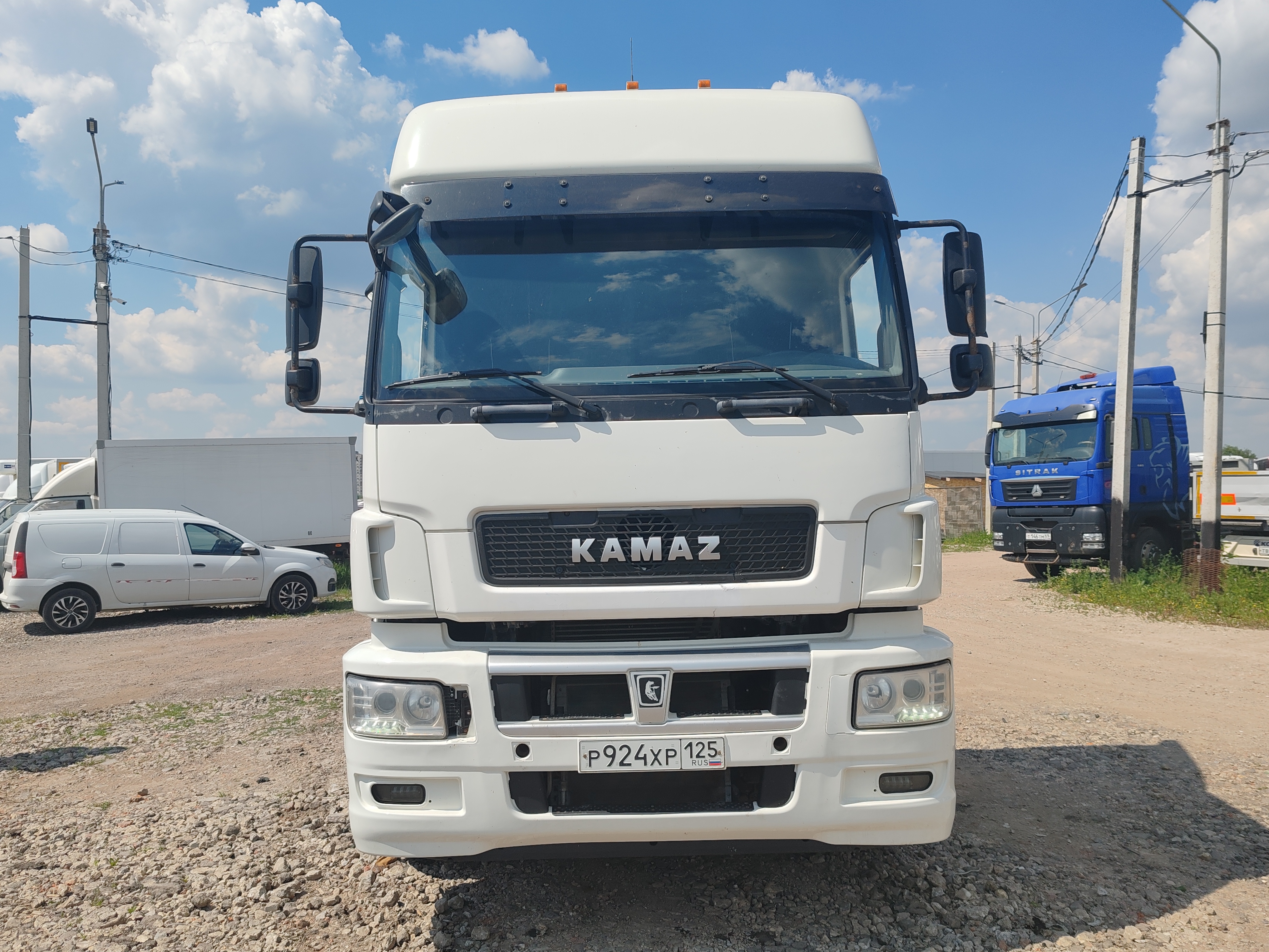 КамАЗ 5490 4x2 Седельный тягач 5490-S5 — Б/У, 2019 г.