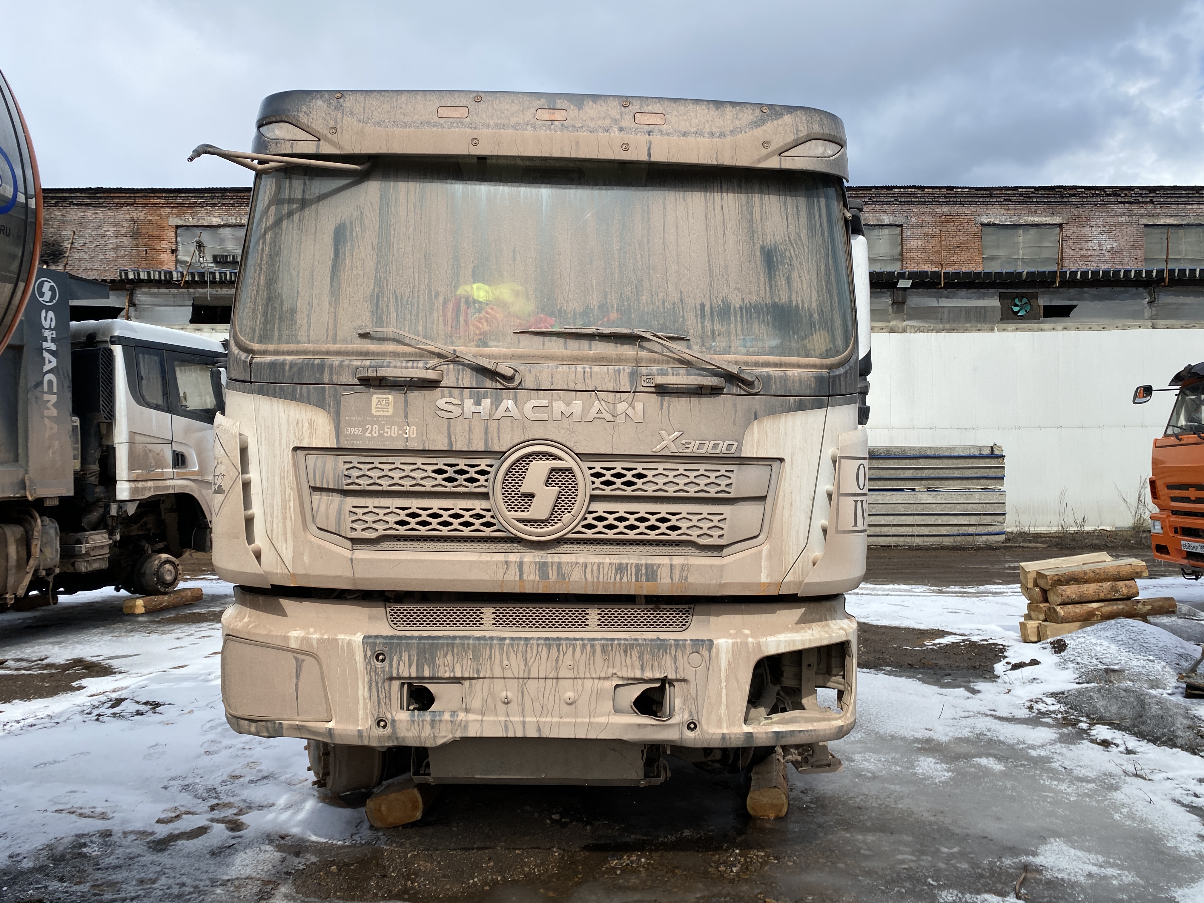 Shacman (Shaanxi) SX 6x6 Самосвал SX32586V385 — Б/У, 2023 г.