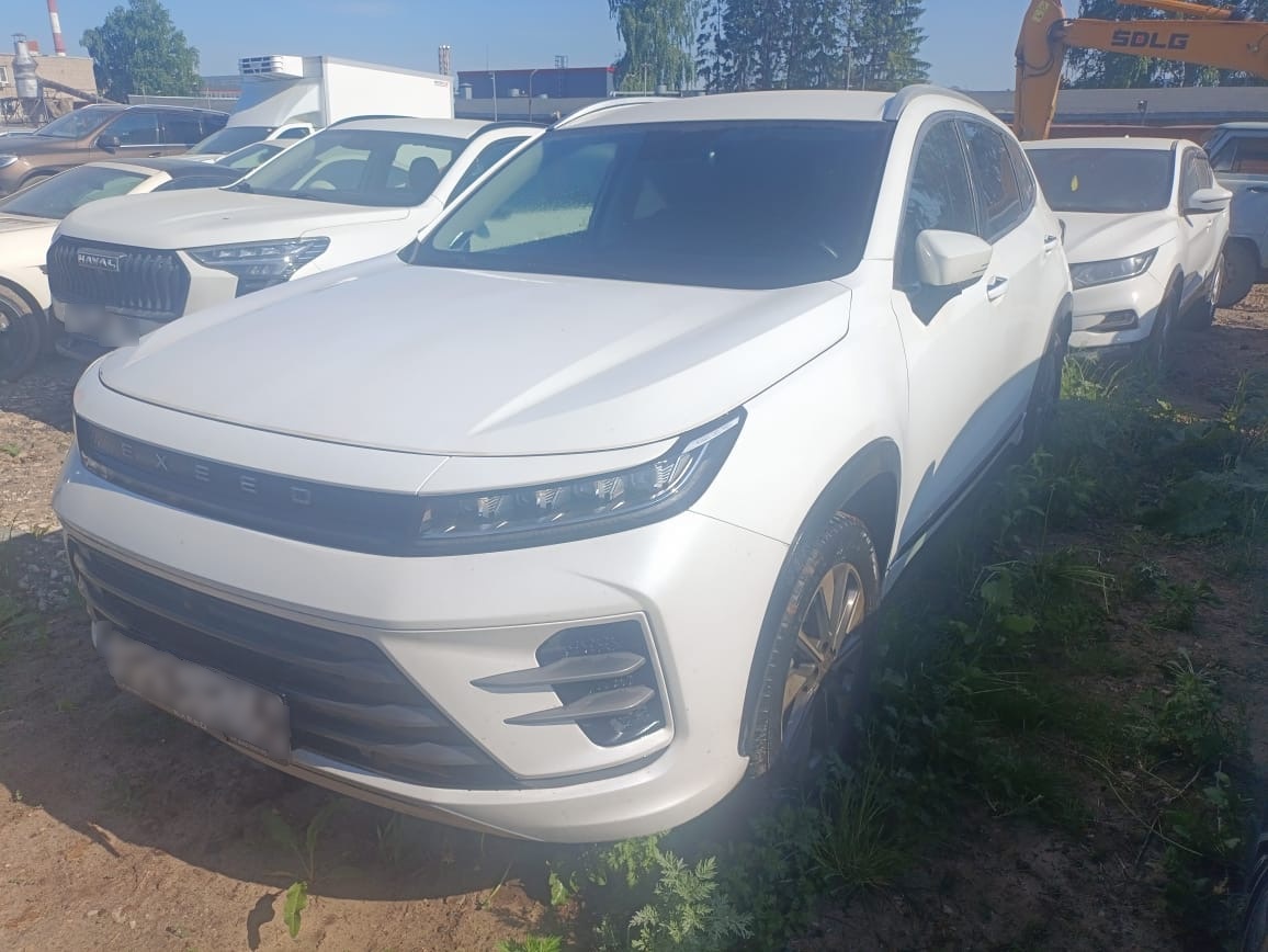 EXEED Luxury 1.5T CVT 2WD — Б/У, 2023 г.