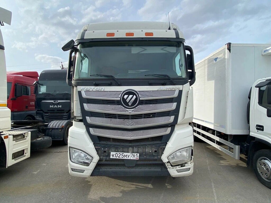Foton AUMAN 4x2 Седельный тягач EST A 1846 AMT — Б/У, 2023 г.