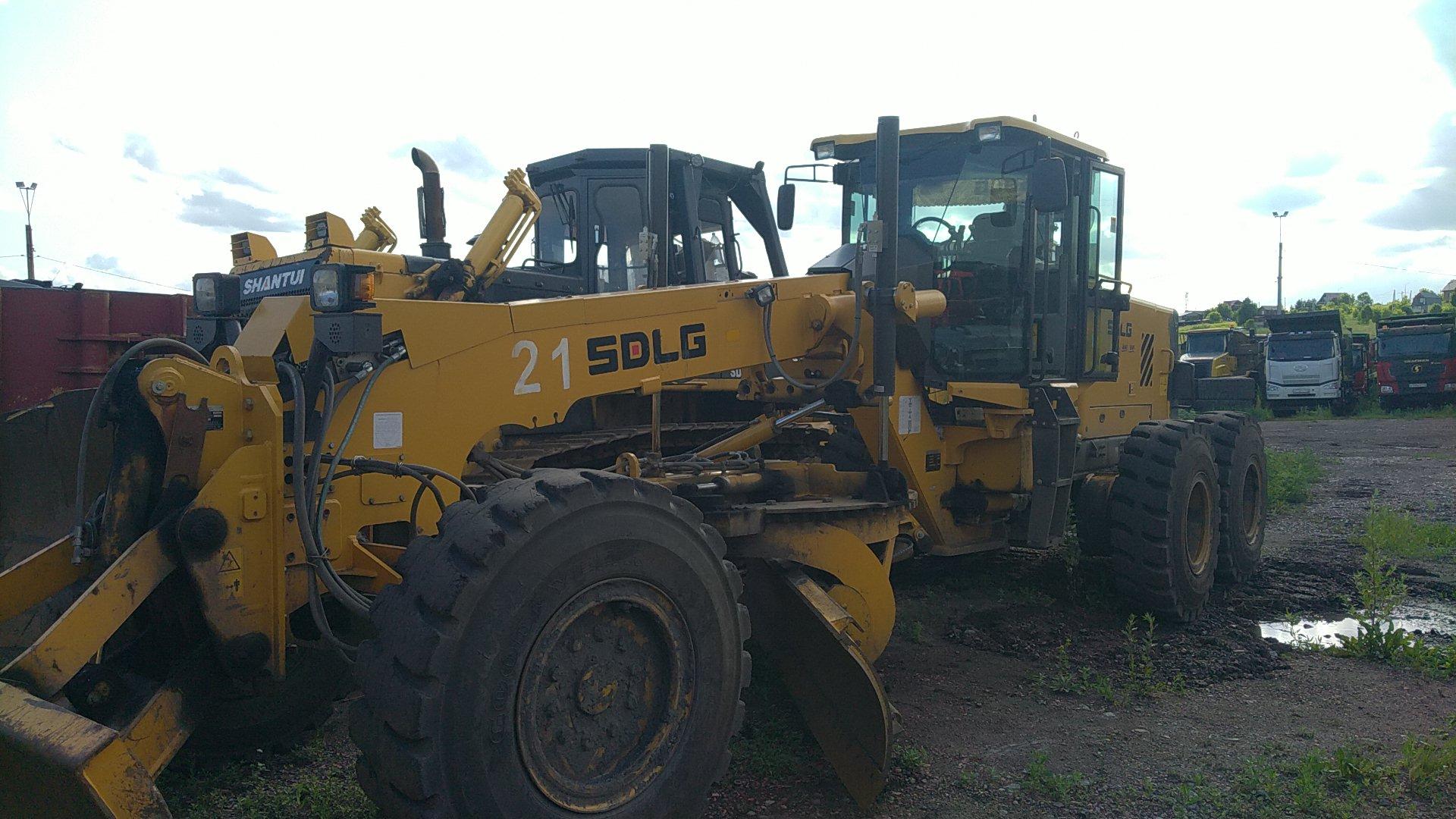 SDLG (Shandong Lingong Construction Machinery Co., PowerCat) G9220F — Б/У, 2022 г. (Новокузнецк, новый)