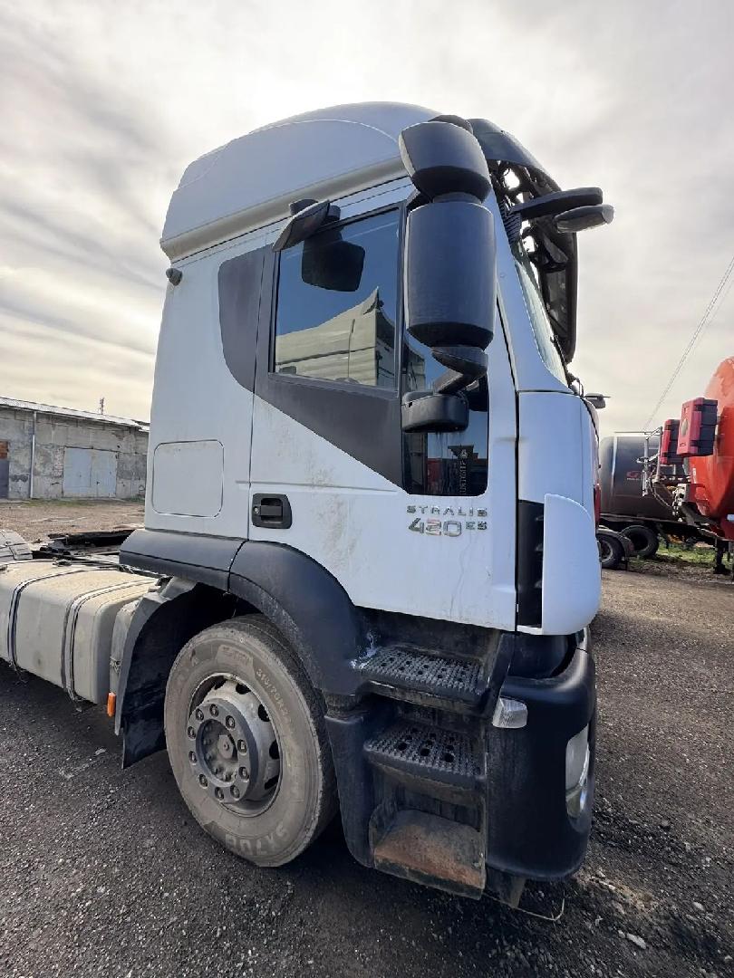 Iveco Stralis AT440S42T/PRR — Б/У, 2018 г. (Оренбург, 870000 км)