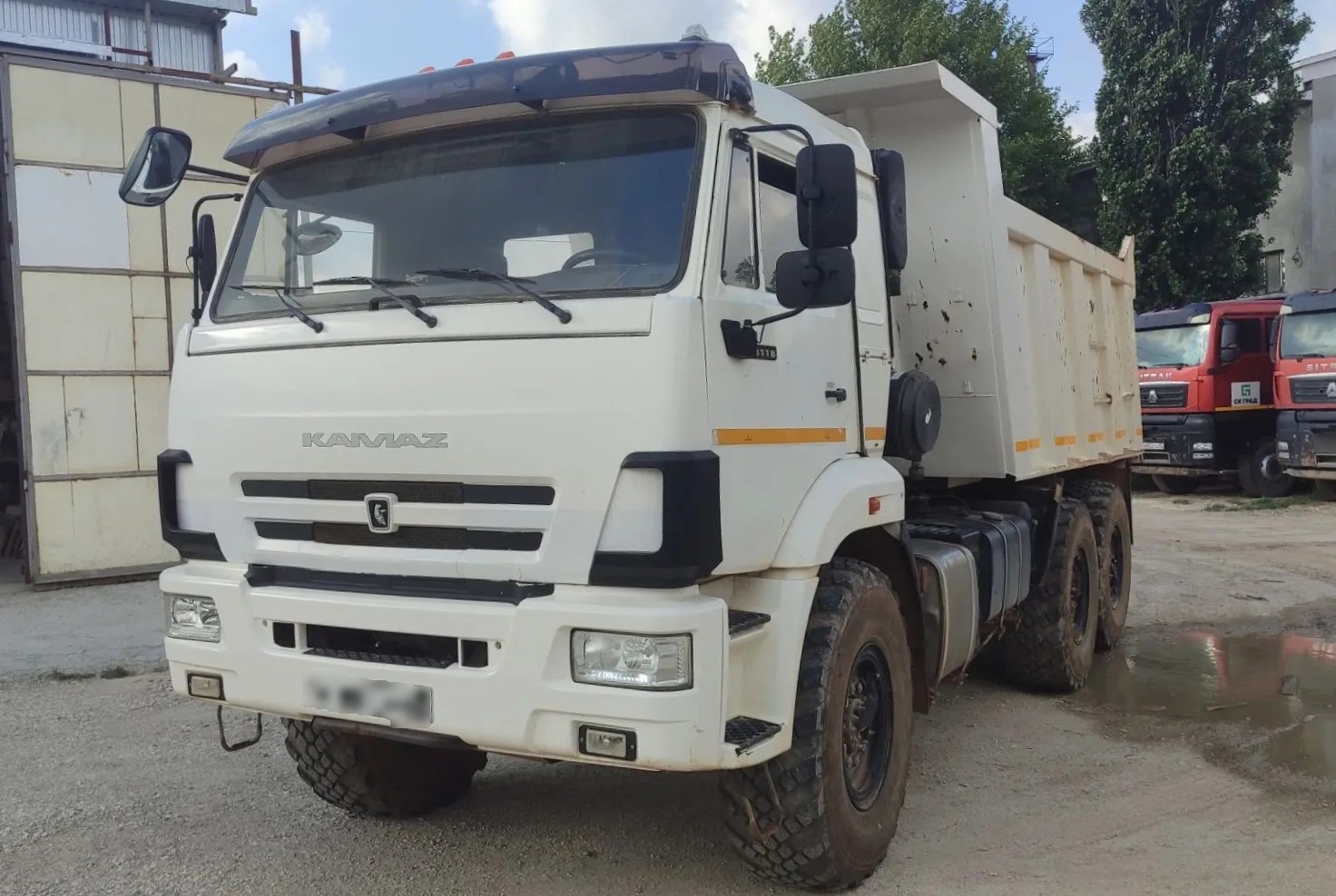 АВТОРОСТ 3369* на шасси КамАЗ 43118 6x6 Самосвал — Б/У, 2018 г.