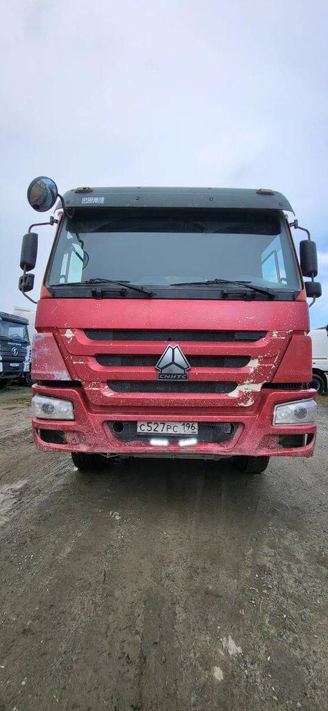 Howo ZZ 6x4 Самосвал ZZ3327S3847E — Б/У, 2021 г.