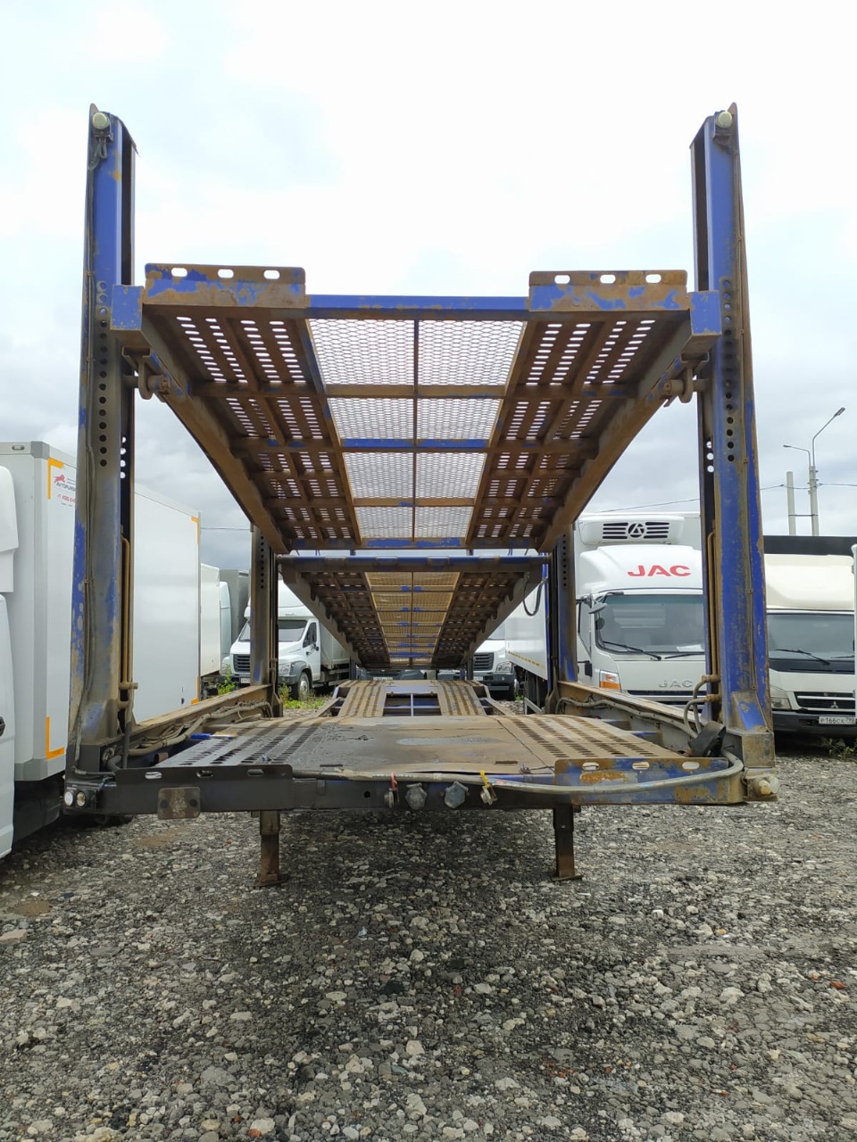 Rolfo LYZ9220 Полуприцеп автовоз LYZ9220TCL — Б/У, 2023 г.
