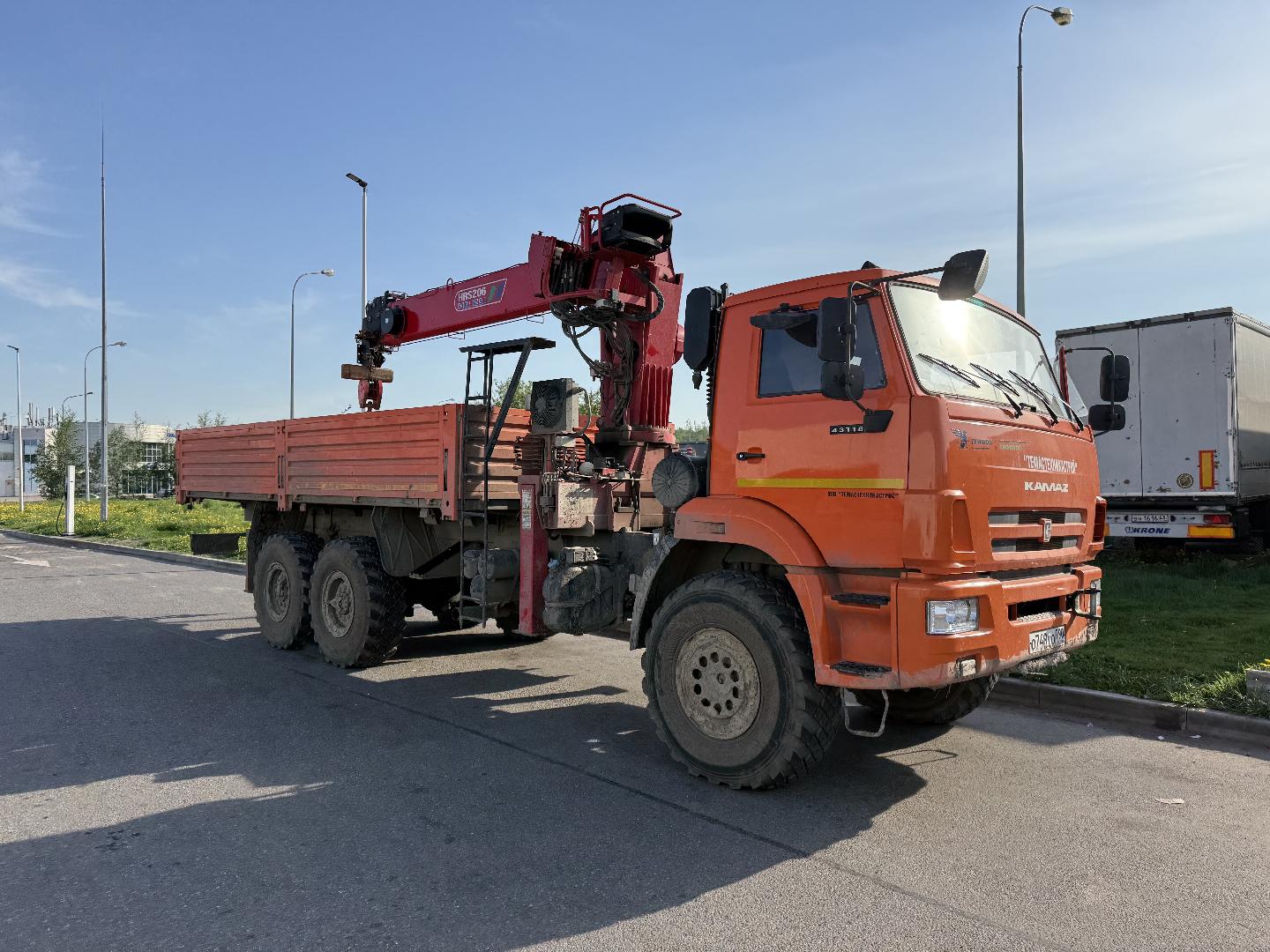 Клинцы (КАЗ, Клинцовский автокрановый завод) КС-55713-5К-4 — Б/У, 2024 г. (Санкт-Петербург, 12732 км)