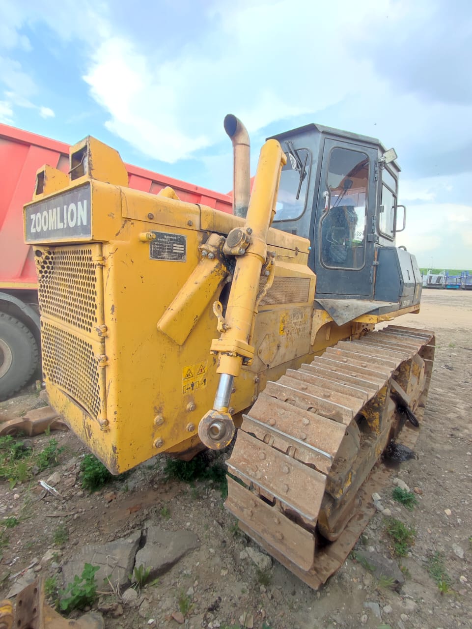 Zoomlion ZD160 Бульдозер ZD160-3 — Б/У, 2017 г.