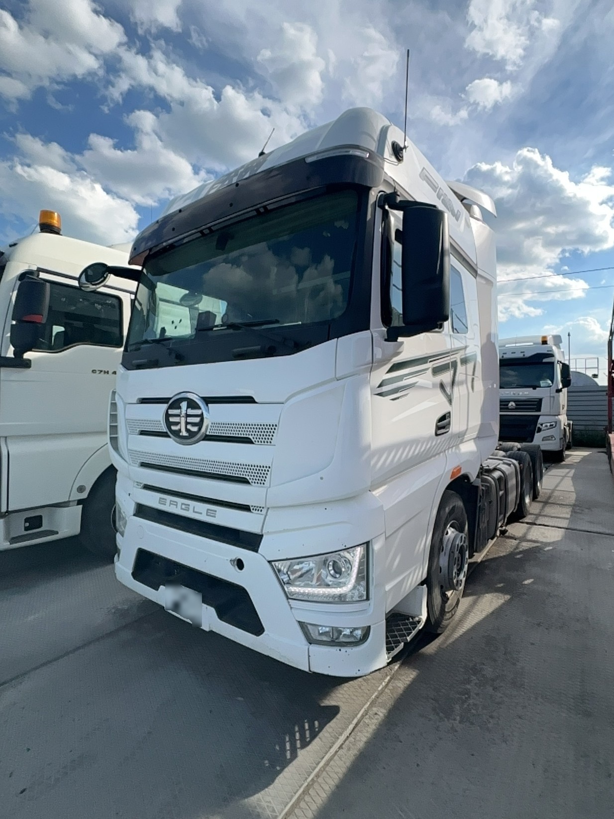 FAW CA4250P77K25T1E5 — Б/У, 2023 г.