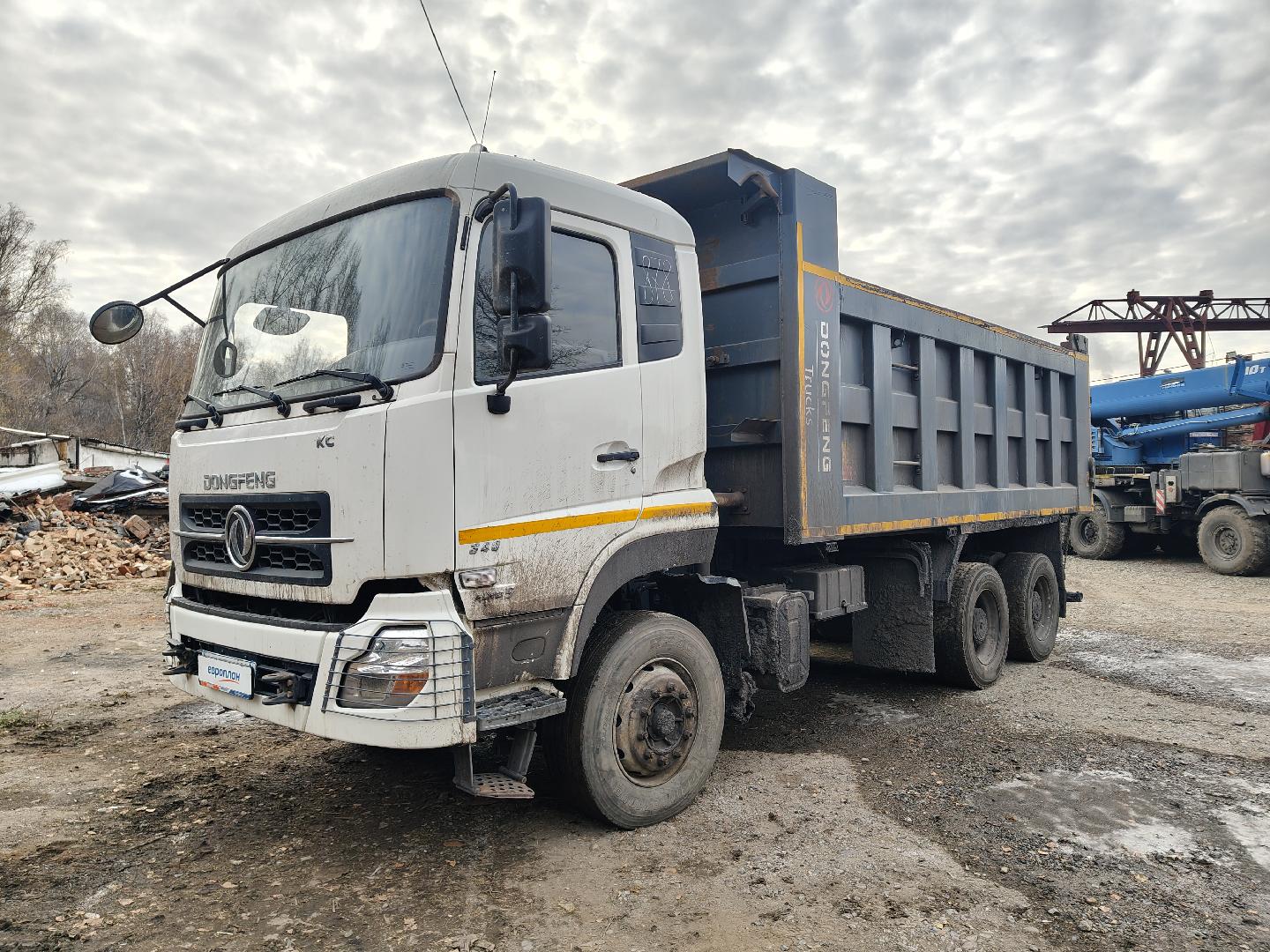 Dongfeng DFH3330A80-M — Б/У, 2023 г. (Кемерово, 105667 км)