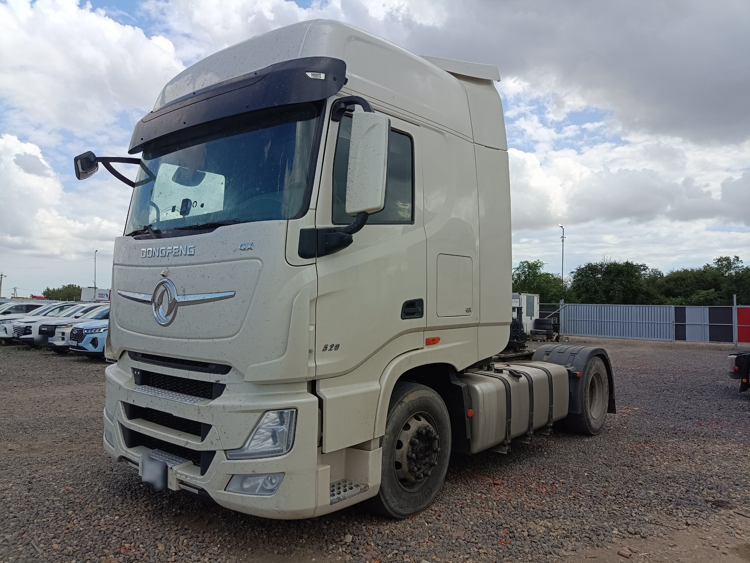 DONGFENG DFH4180 — Б/У, 2023 г.