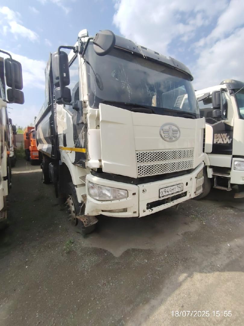 FAW (First Automotive Works) СА3250Р66K24T1E5 — Б/У, 2022 г. (Кемерово, 146429 км)