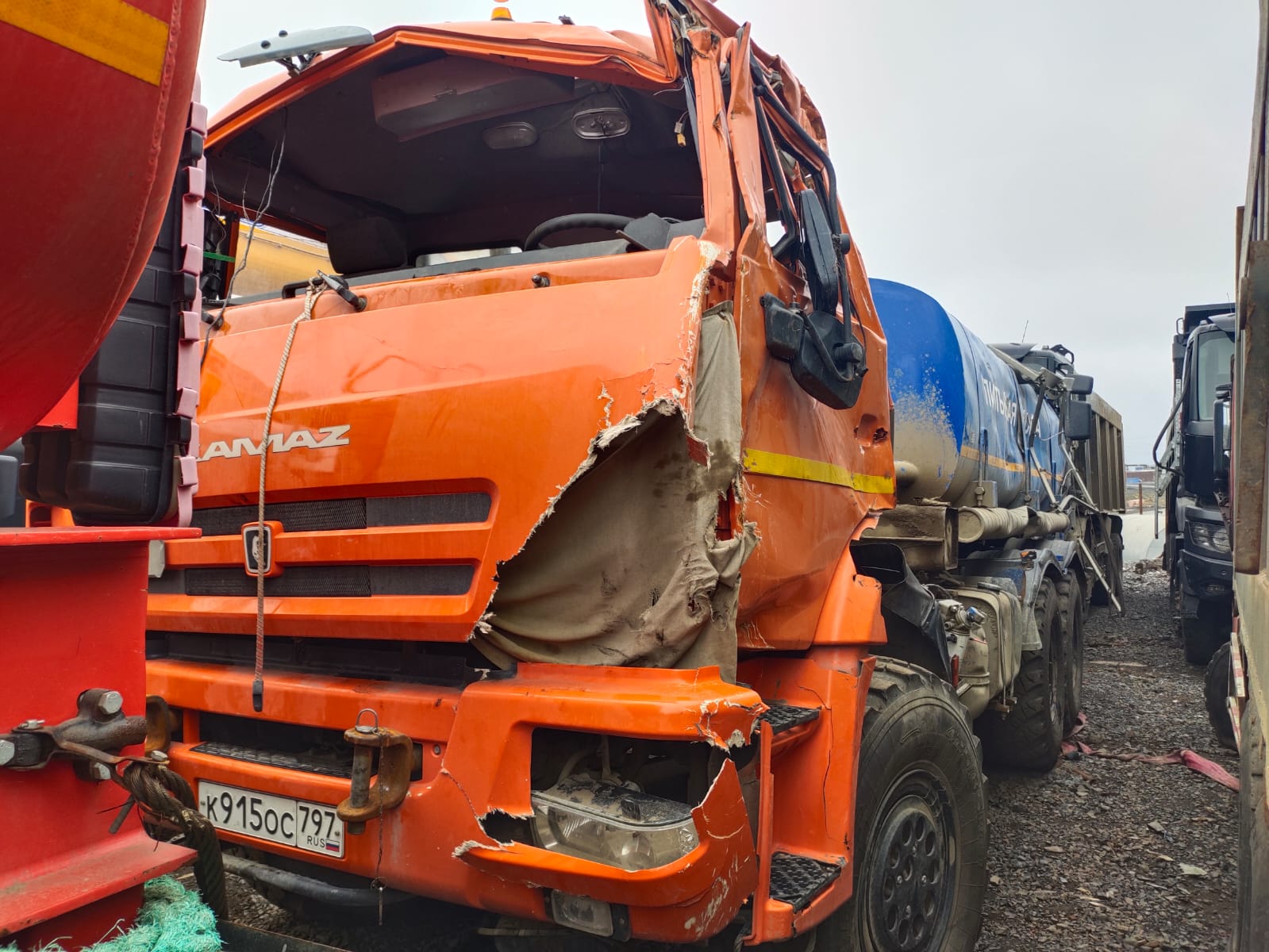 НПО Трансмастер 4671 на шасси КамАЗ 43118 6x6 Автоцистерна пищевая 4671М2-20 — Б/У, 2023 г.