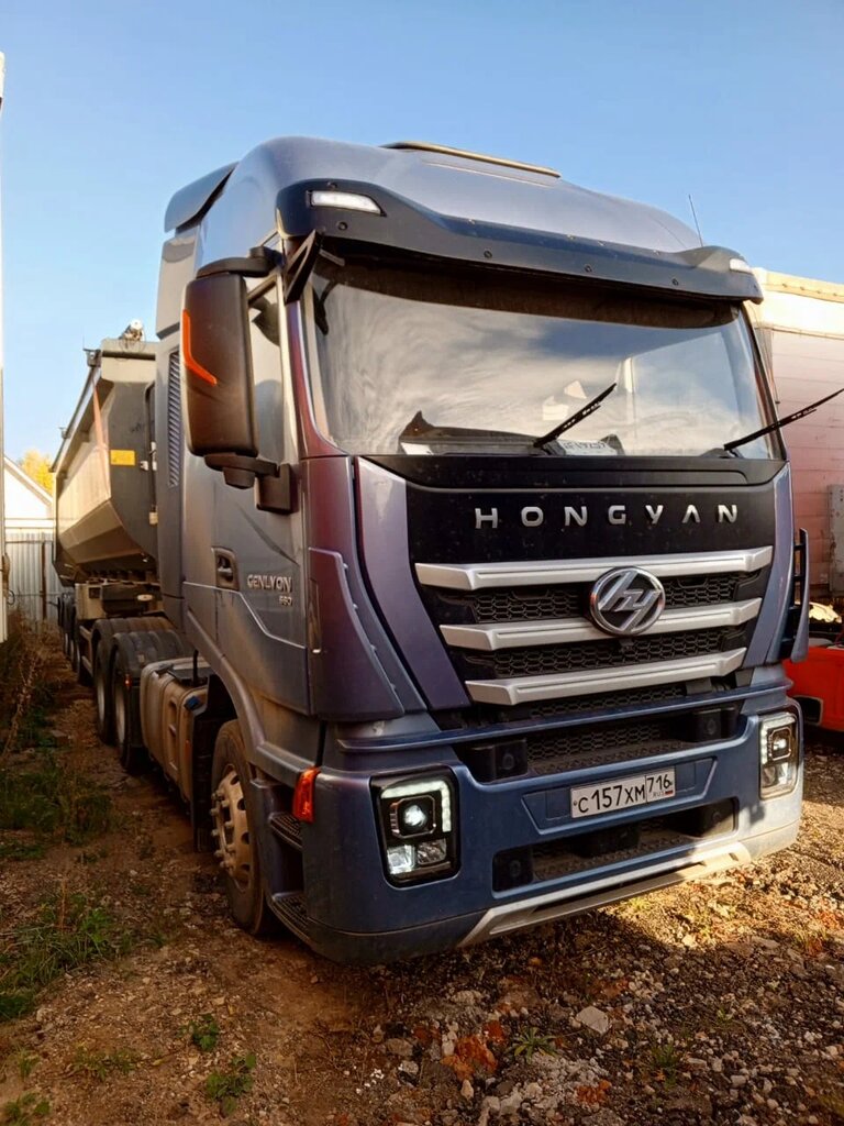 HONGYAN 908 6x4 Седельный тягач CQ4266HV56 — Б/У, 2023 г.