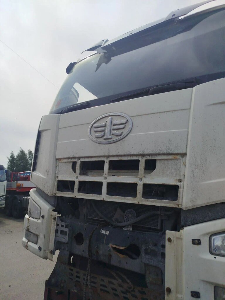 FAW J6 6x6 Самосвал CA3250P66K24L1TE5 — Б/У, 2022 г.