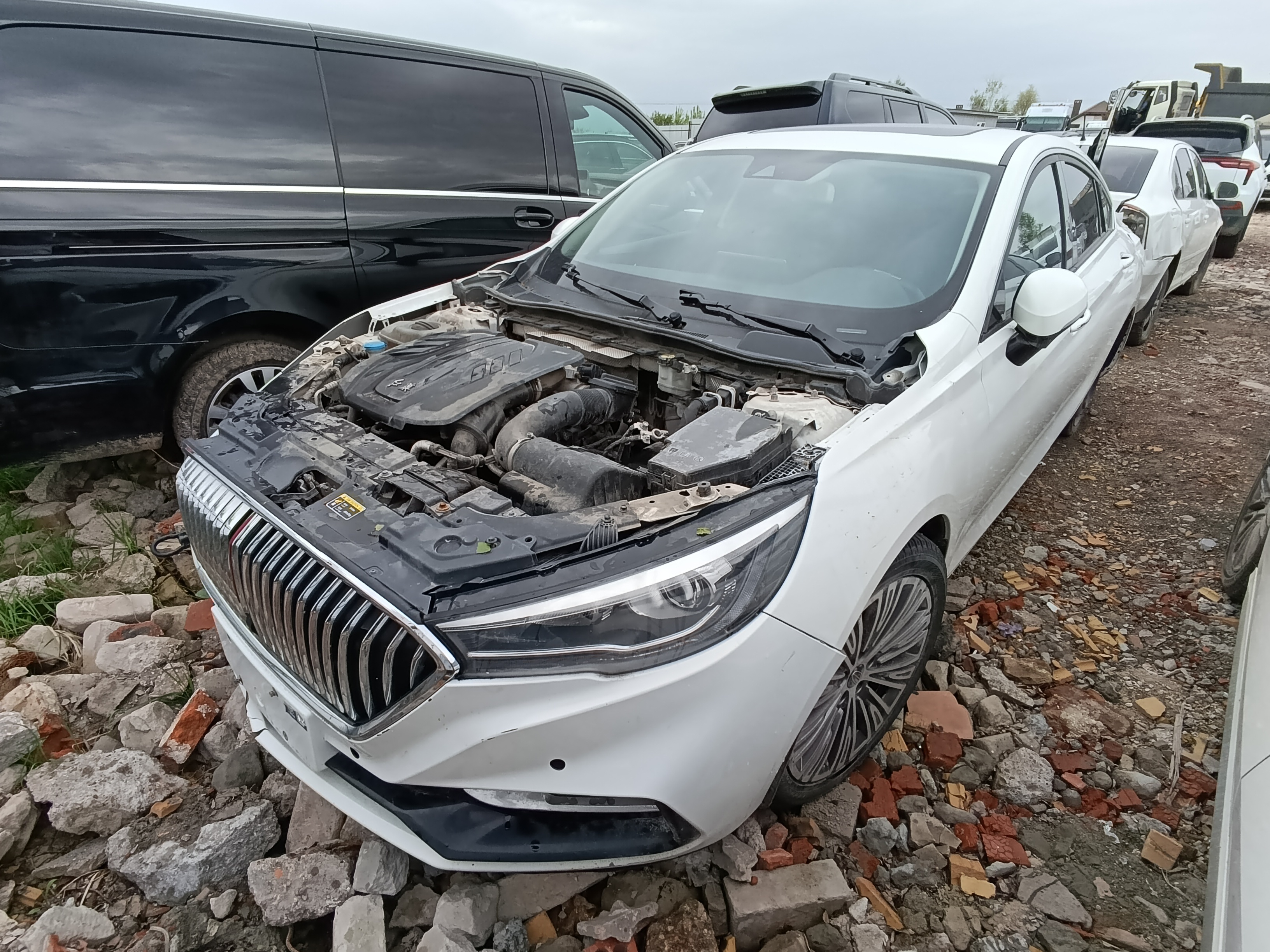 Hongqi Flagship 1.8T — Б/У, 2022 г.
