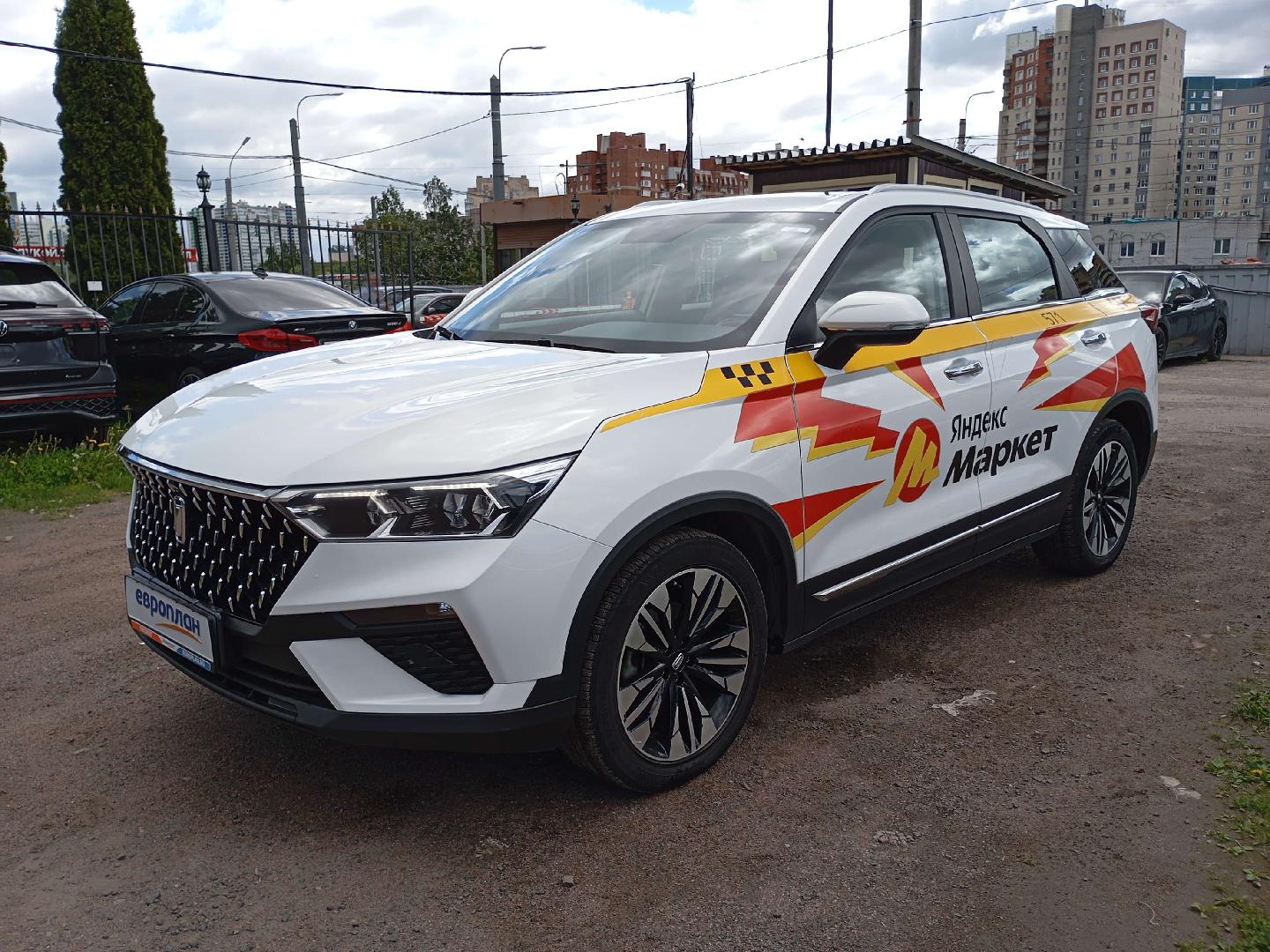 FAW (First Automotive Works) Bestune T77 — Б/У, 2023 г. (Санкт-Петербург, 117135 км)