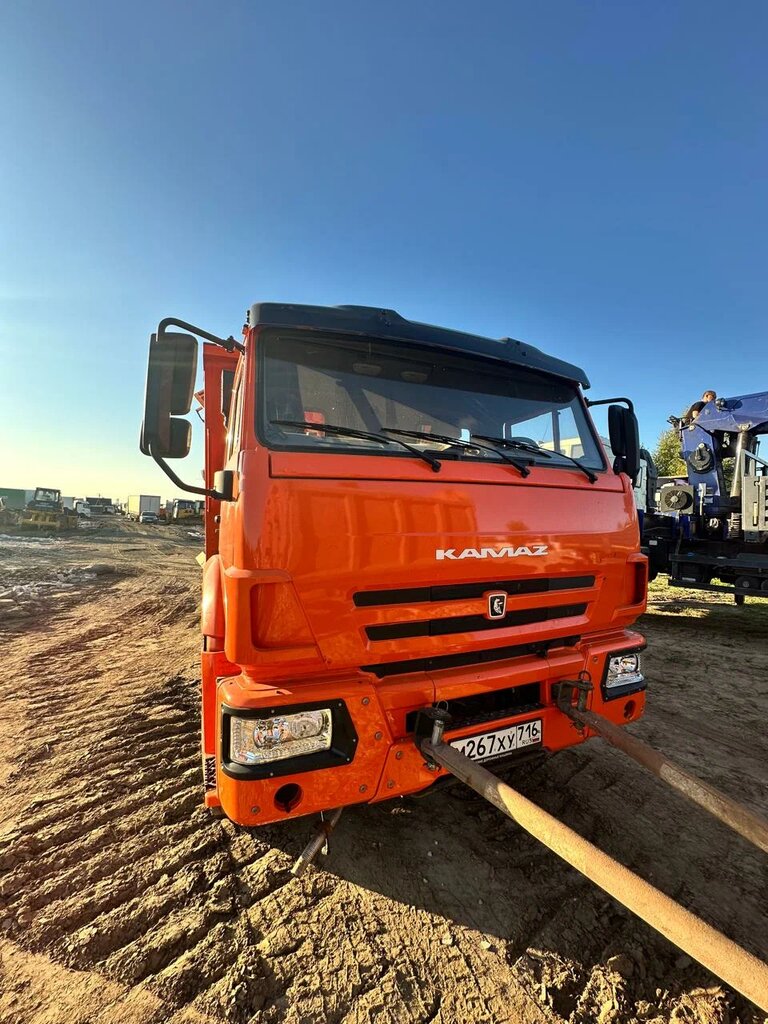 СмолМаш СДК на шасси КамАЗ 6520 6x4 КДМ СДК-6520 — Б/У, 2023 г.