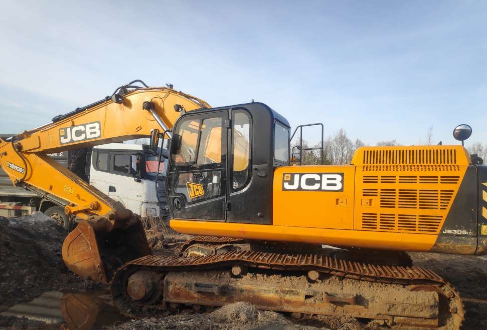 JCB JS305LC Экскаватор — Б/У, 2021 г.