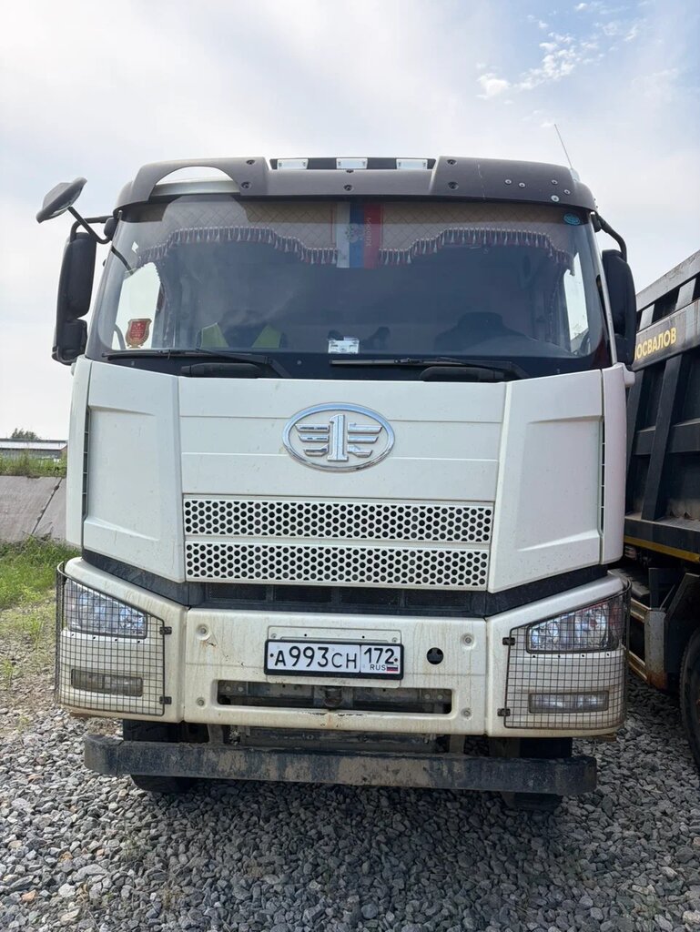 FAW J6 6x6 Самосвал CA3250P66K24L1TE5 — Б/У, 2022 г.
