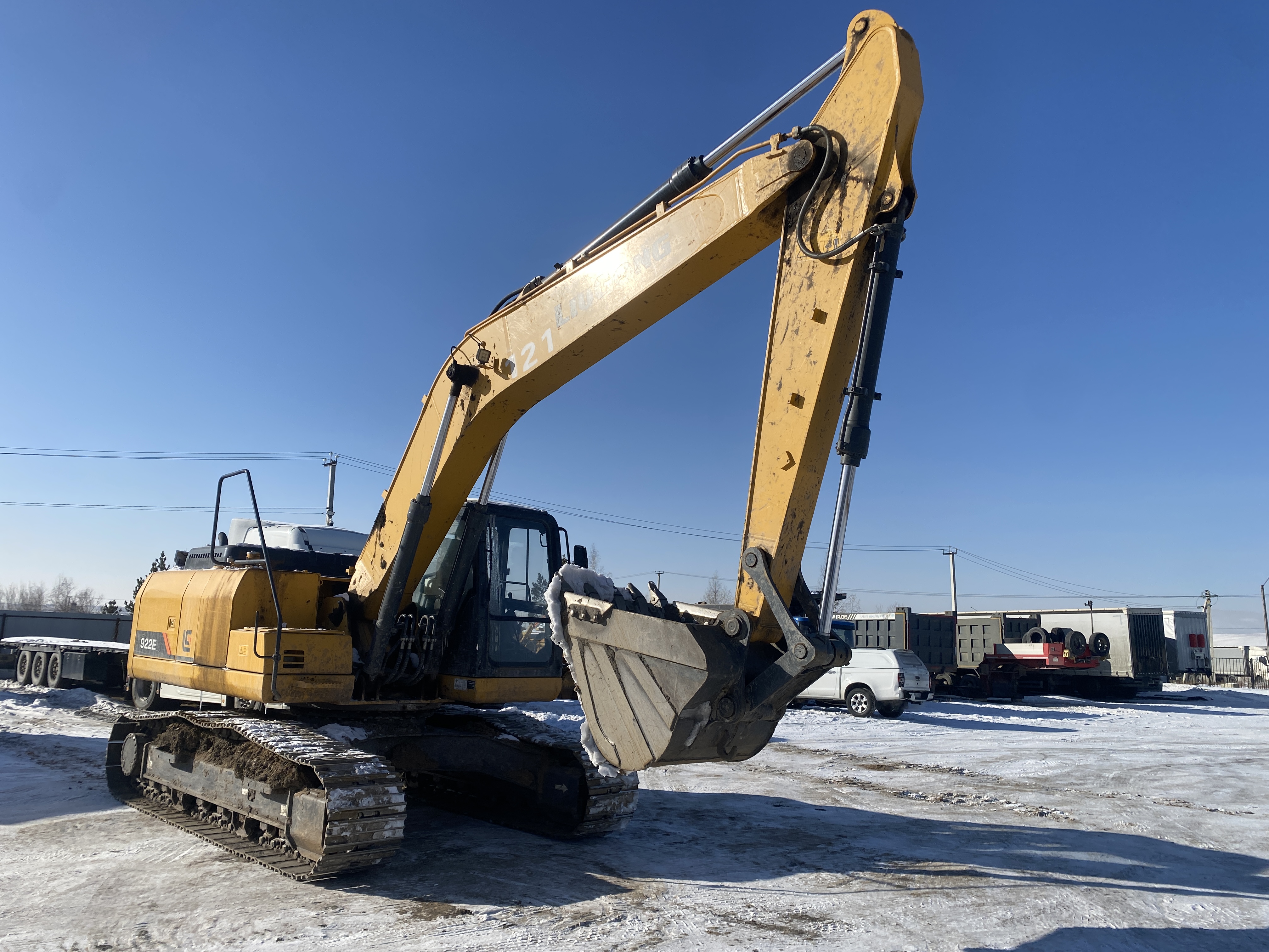 LiuGong CLG922 Экскаватор CLG922E — Б/У, 2022 г.